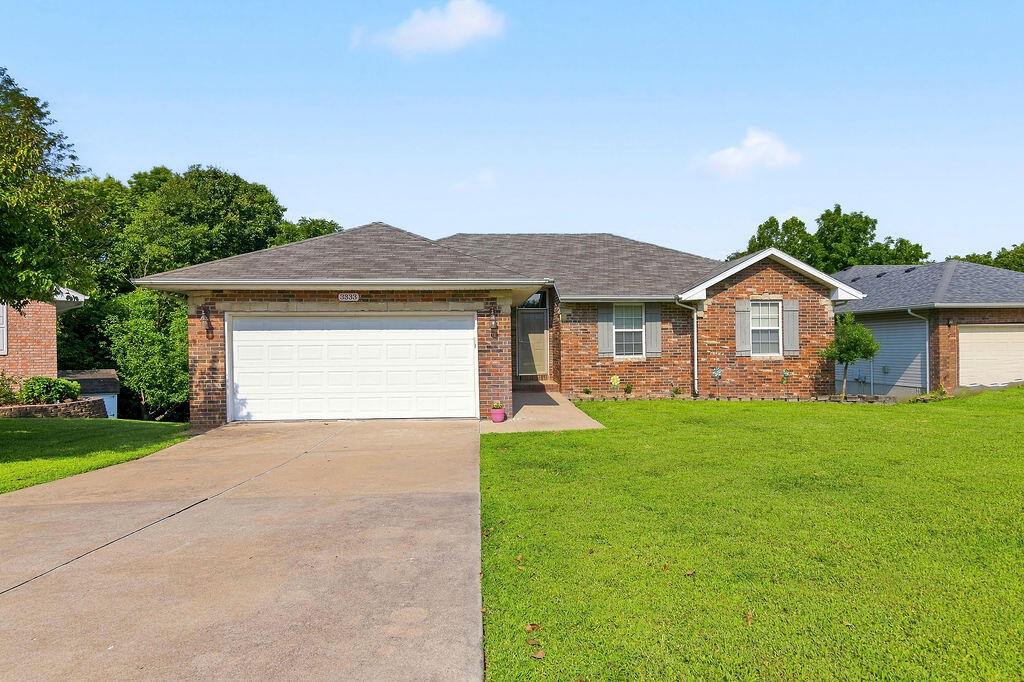 Photo of 3333 S Lakeside Avenue Springfield MO 65804