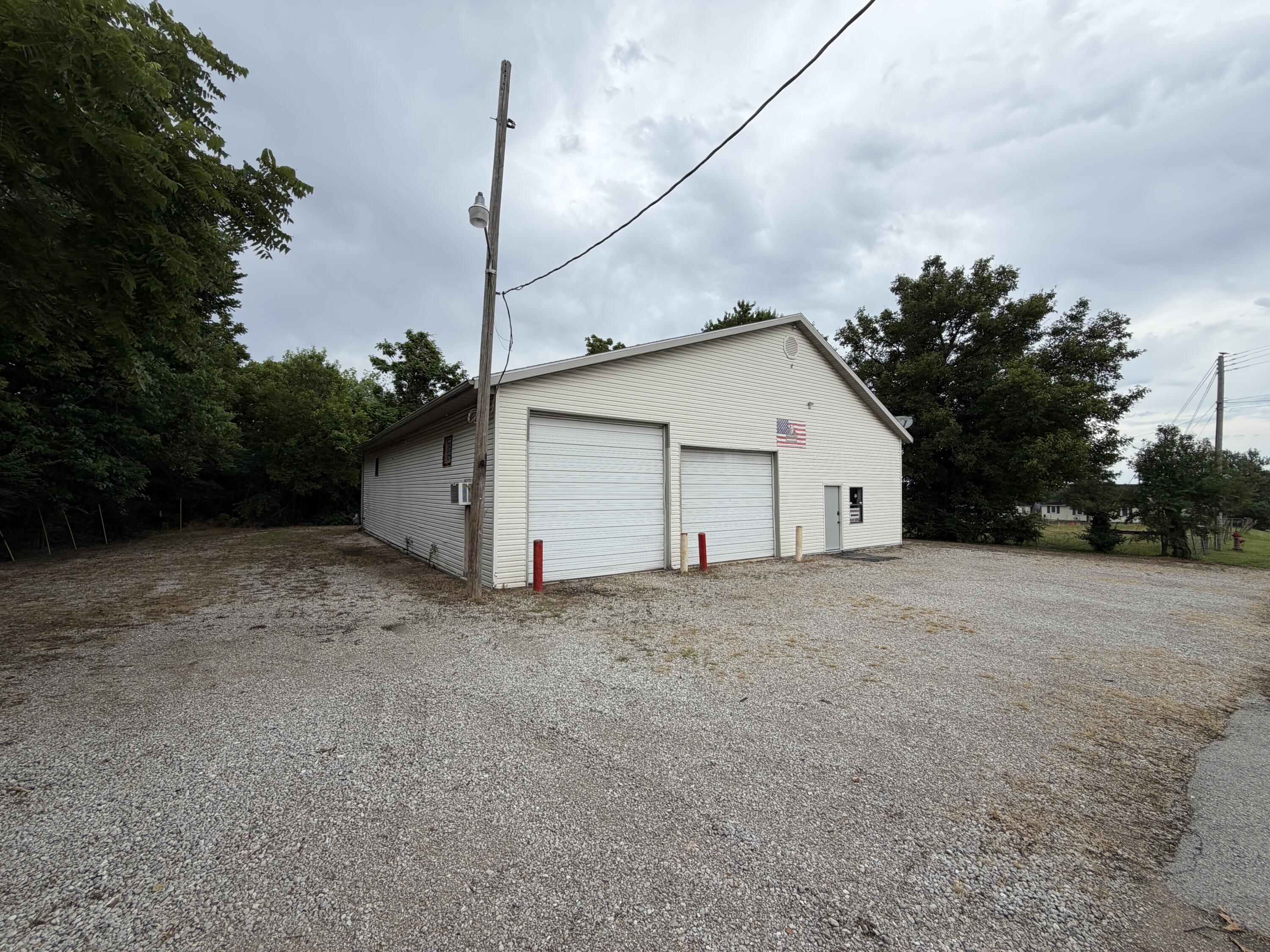 Photo of 711 Kenoly Street Lebanon MO 65536