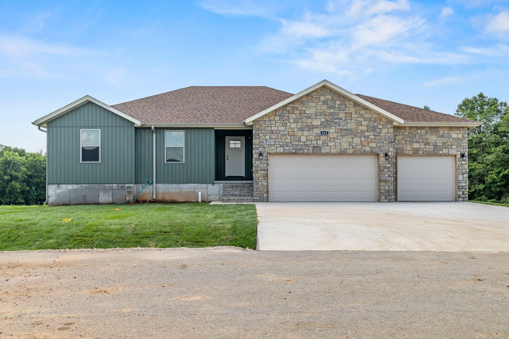 Photo of 421 Beavertail Road Ash Grove MO 65604