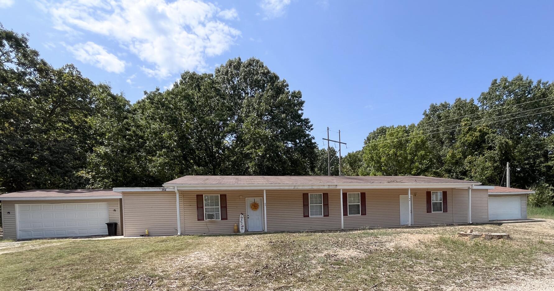 Photo of 4848-4849 Private Road 6640 West Plains MO 65775