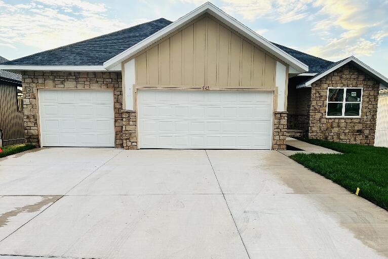 Photo of 625 W Arbor Glenn Drive Nixa MO 65714