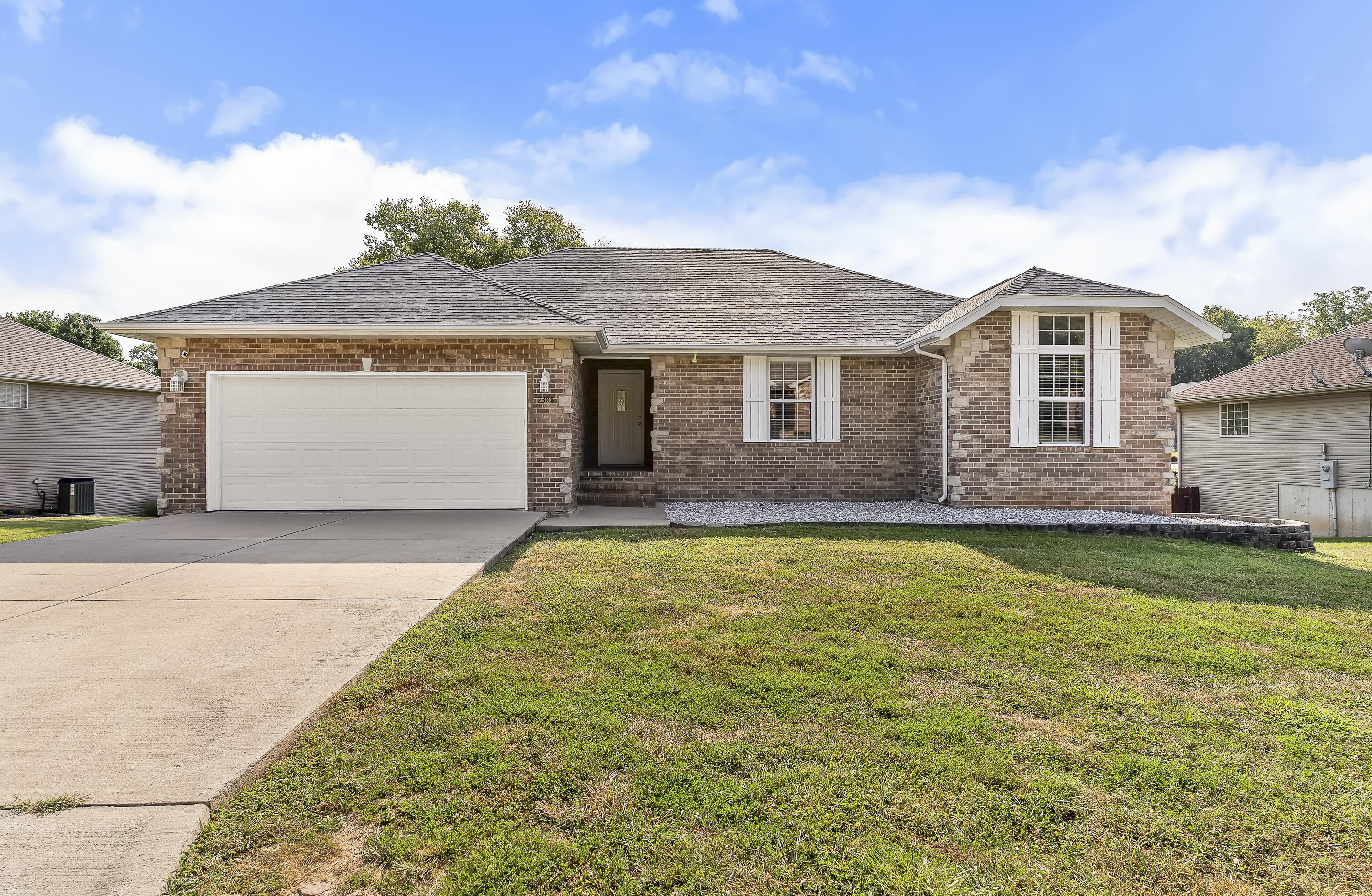 Photo of 2308 S 13th Street Ozark MO 65721