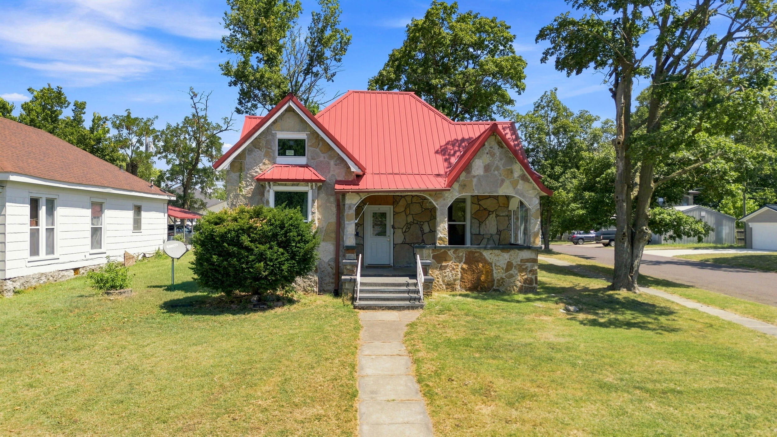 Photo of 401 2nd Street Monett MO 65708