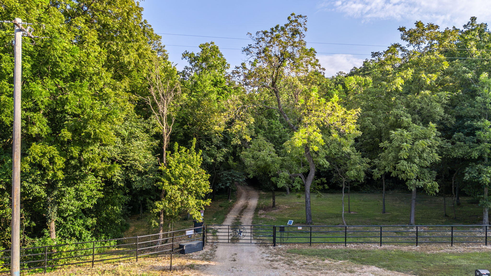Photo of 681 & 825 Windwalker Lane Goodman MO 64843