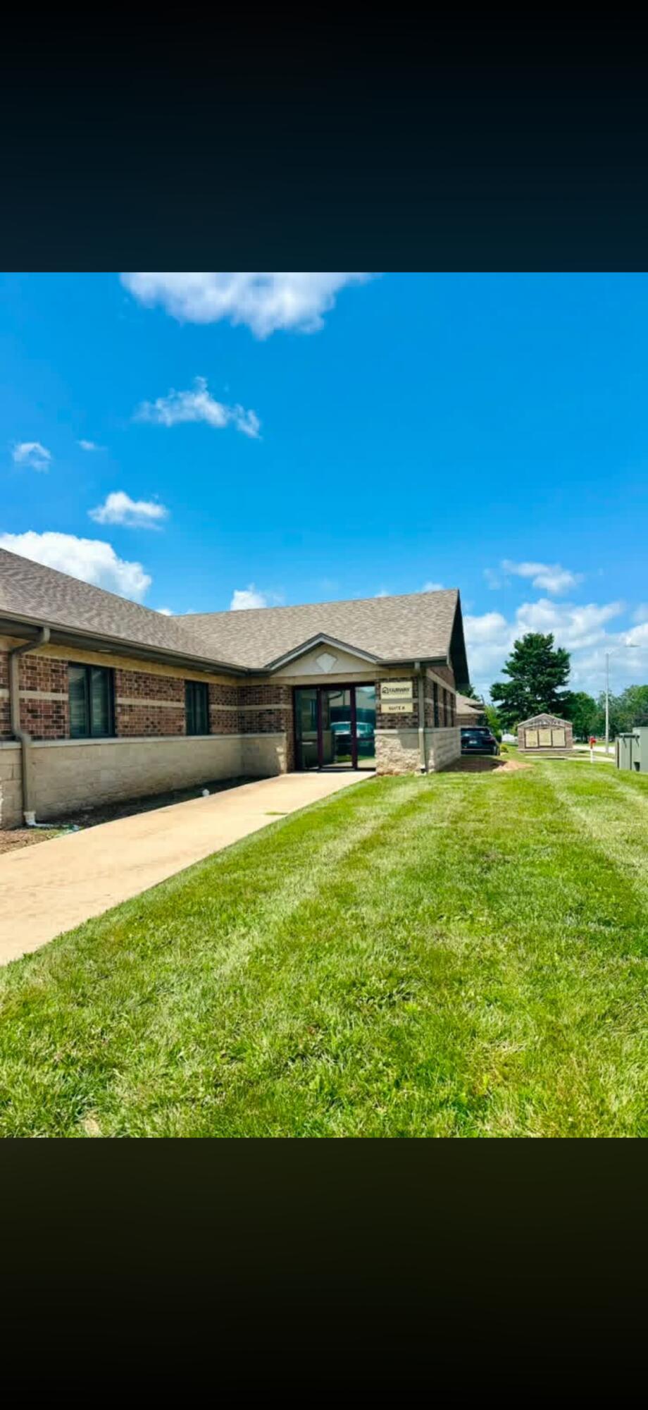 Photo of 1350 E Kingsley Street ## A101 Springfield MO 65804