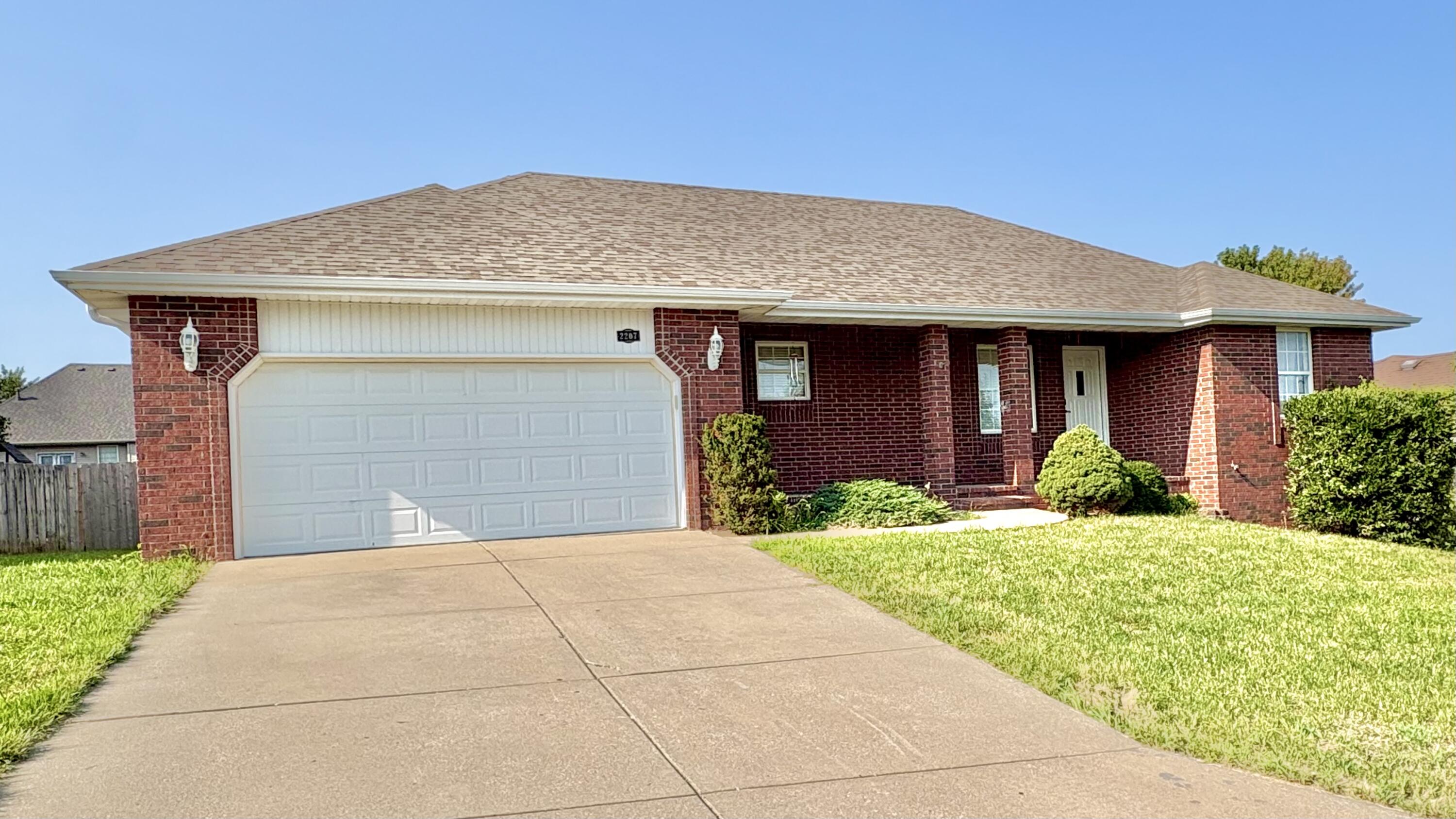 Photo of 2207 W Colton Avenue Ozark MO 65721