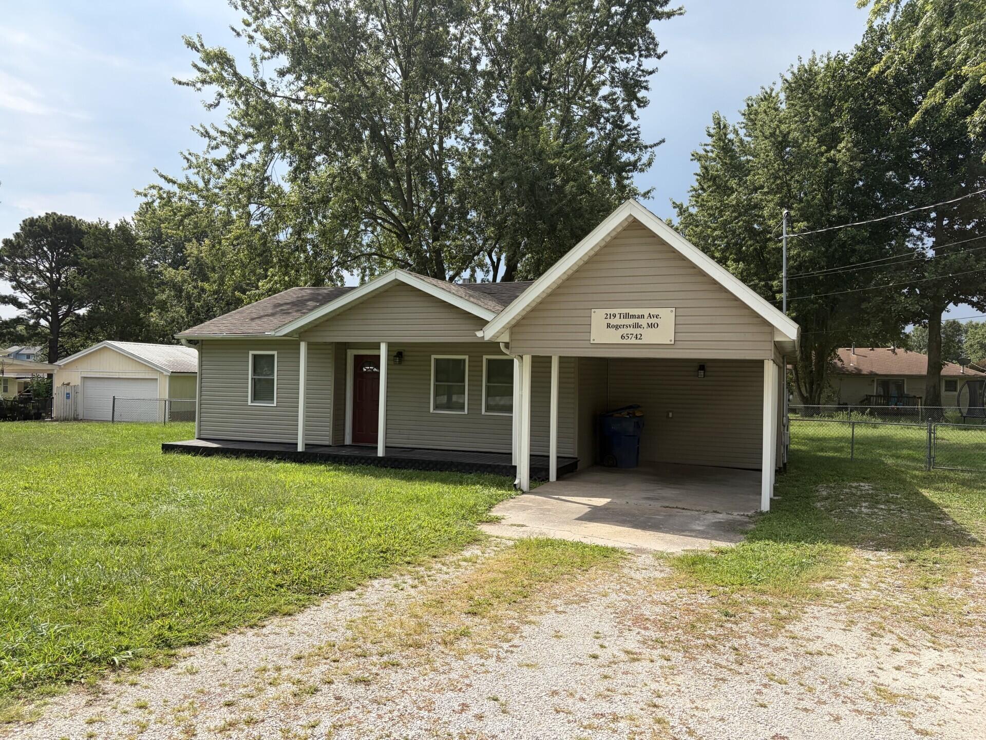 Photo of 219 Tillman Avenue Rogersville MO 65742