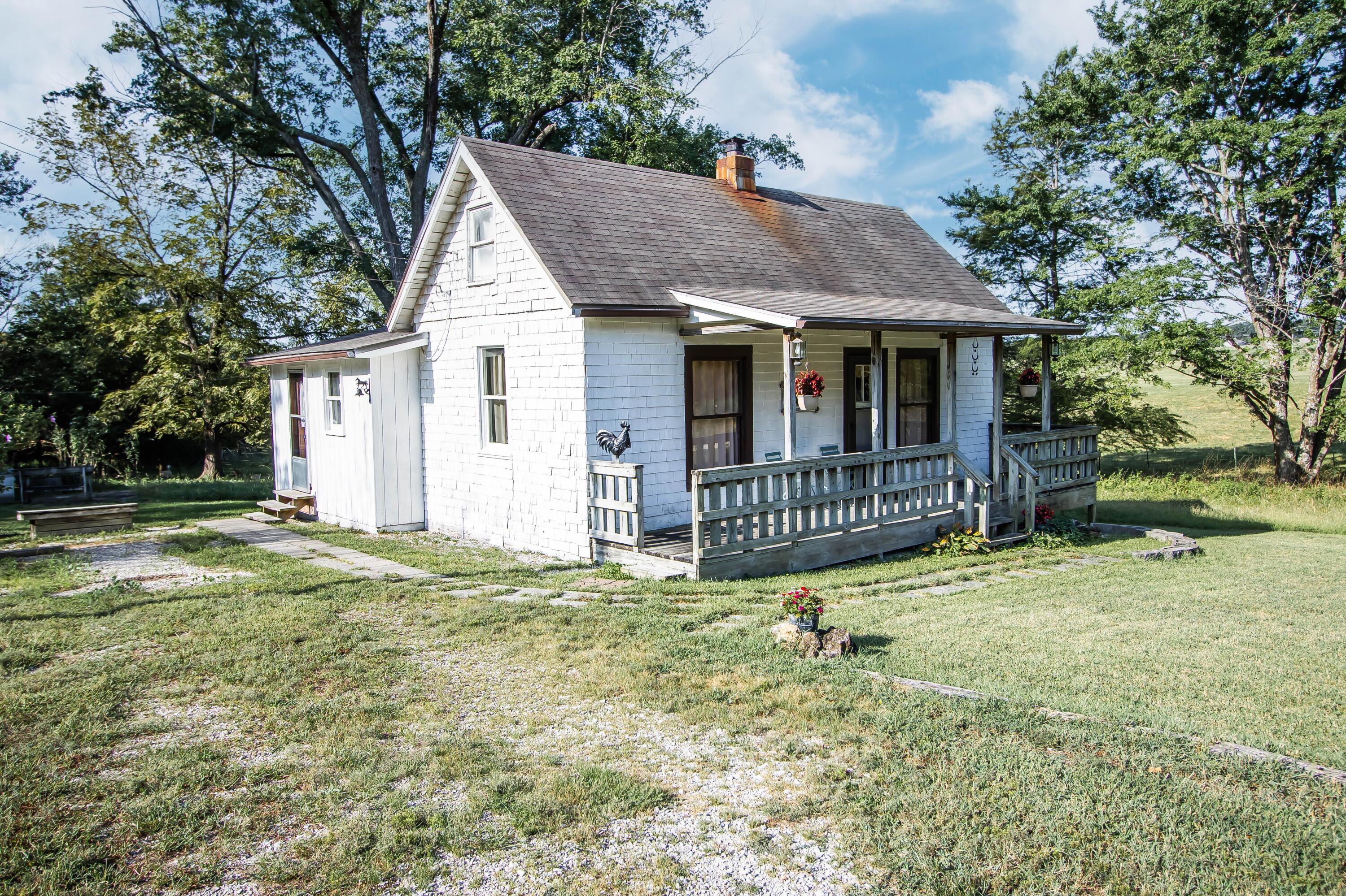 Photo of 75 Chadwick Road Fair Grove MO 65648