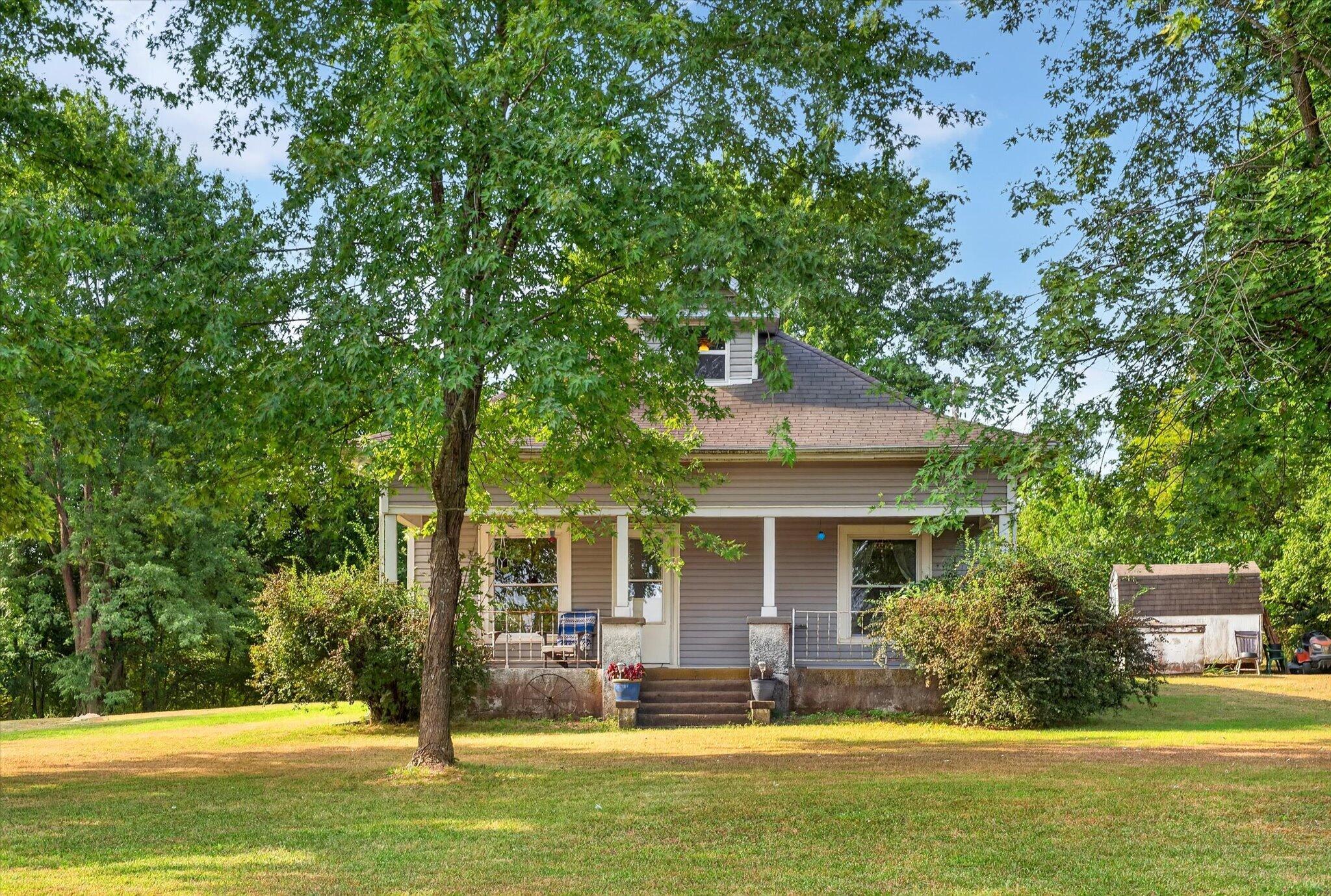 Photo of 18540 E 1450 Road Stockton MO 65785