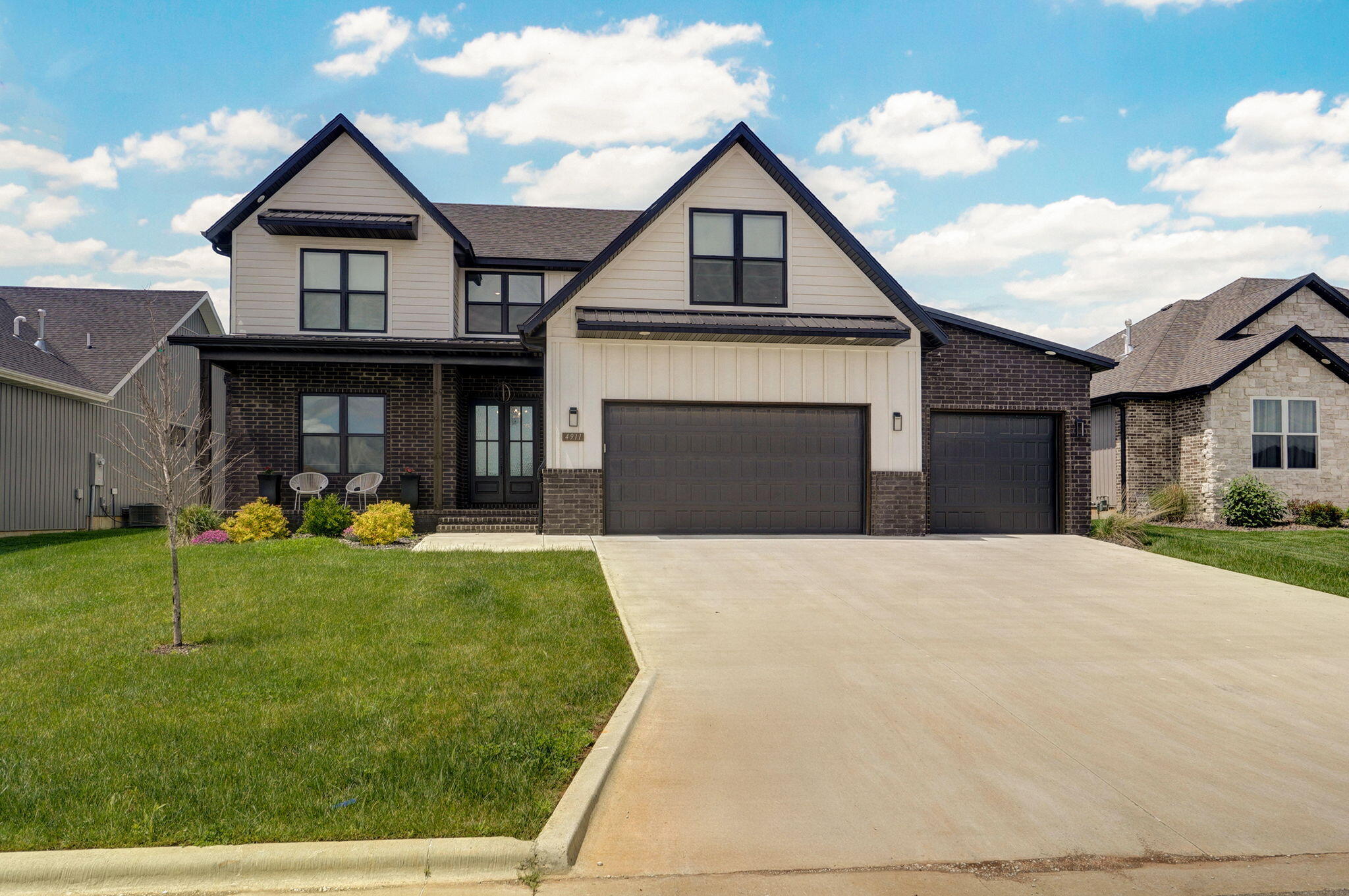 Photo of 4911 S Burrows Avenue Springfield MO 65810