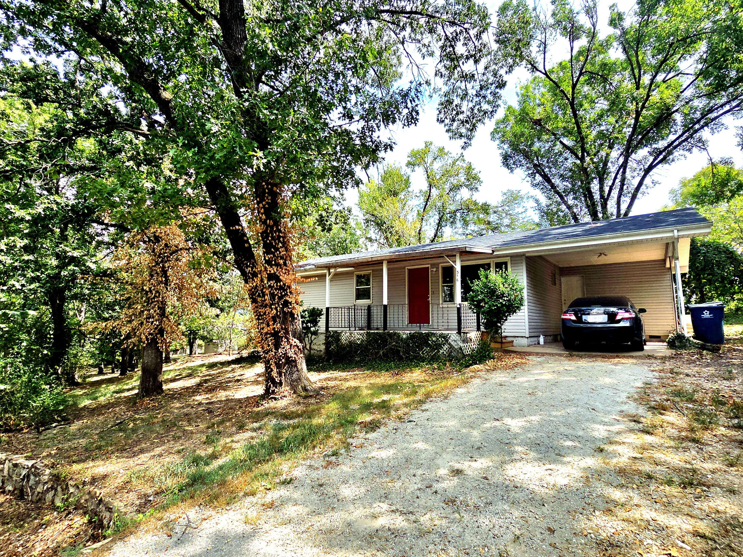 Photo of 316 Morningside Lane Hollister MO 65672