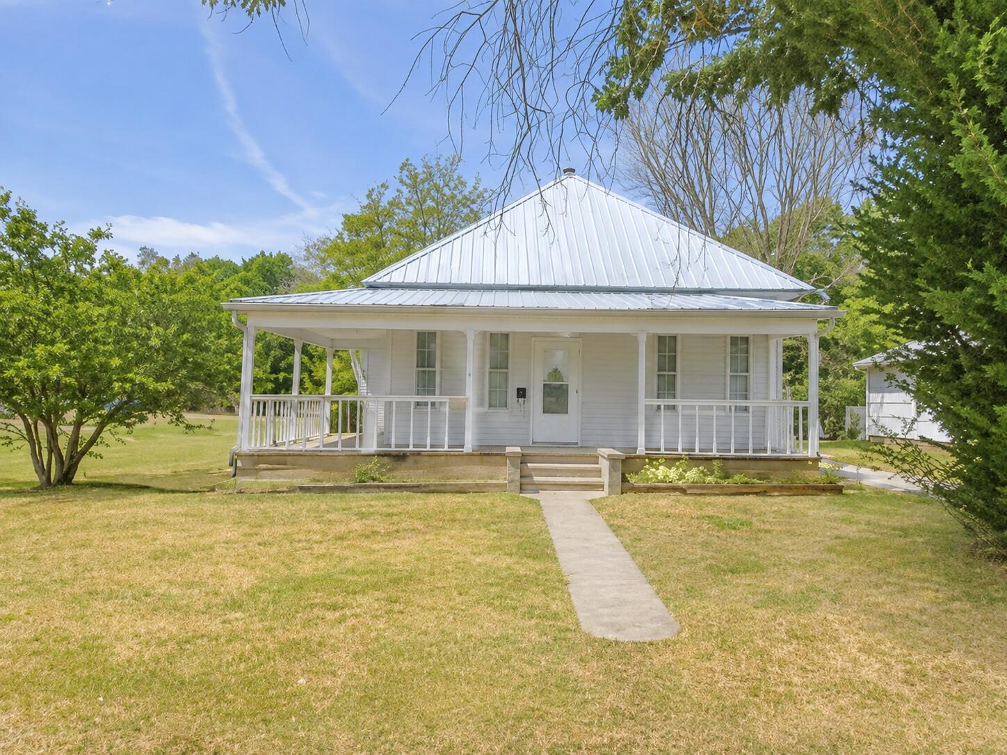 Photo of 117 N Main Street Greenfield MO 65661