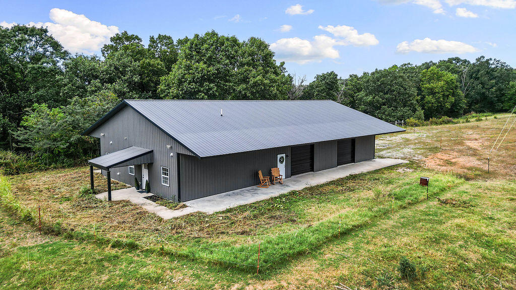 Photo of 4365 Farm Road 2290 Seligman MO 65745
