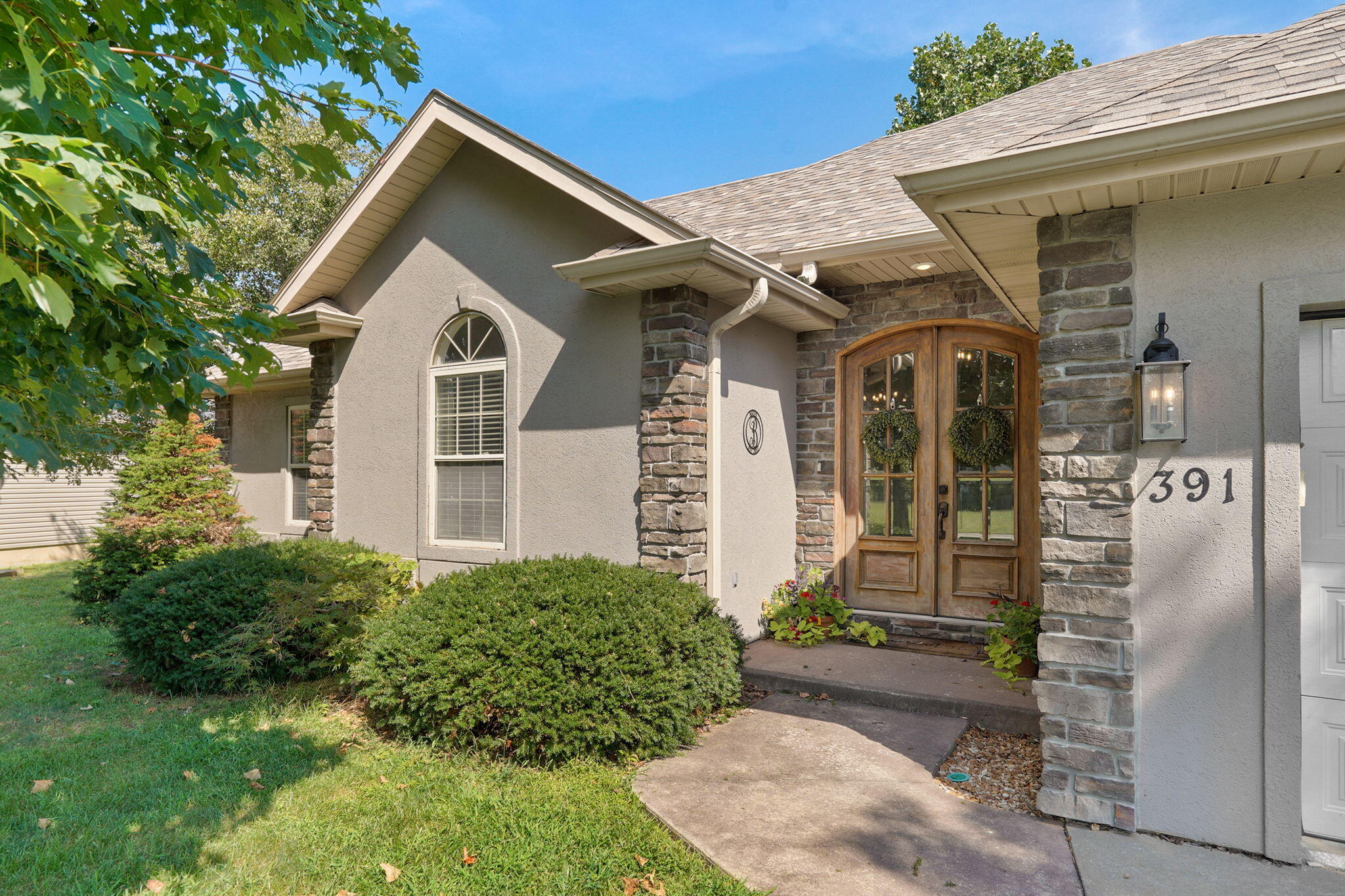 Photo of 391 Shores Parkway Rogersville MO 65742