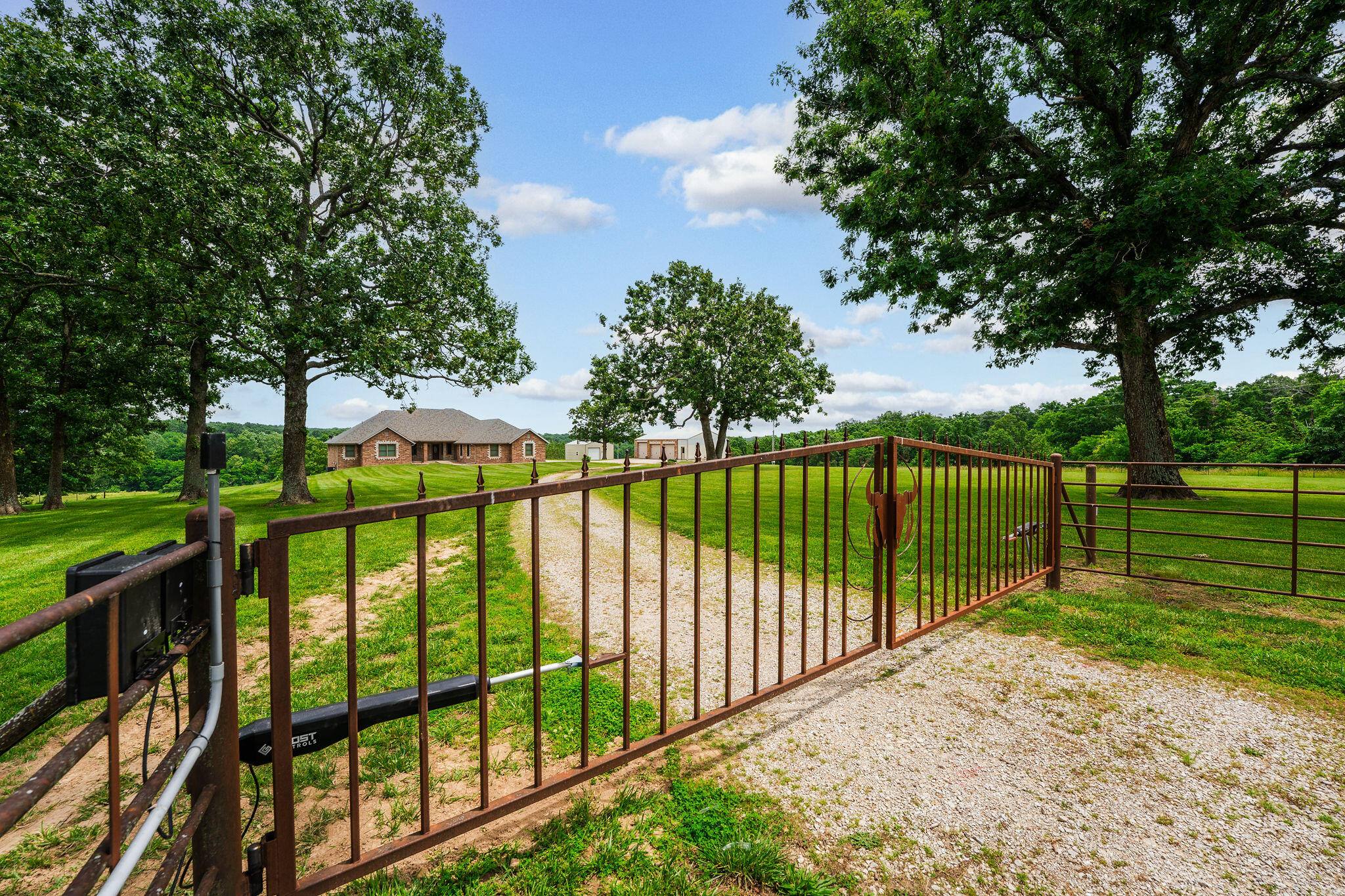 Photo of 10780 State Hwy Kk Marshfield MO 65706