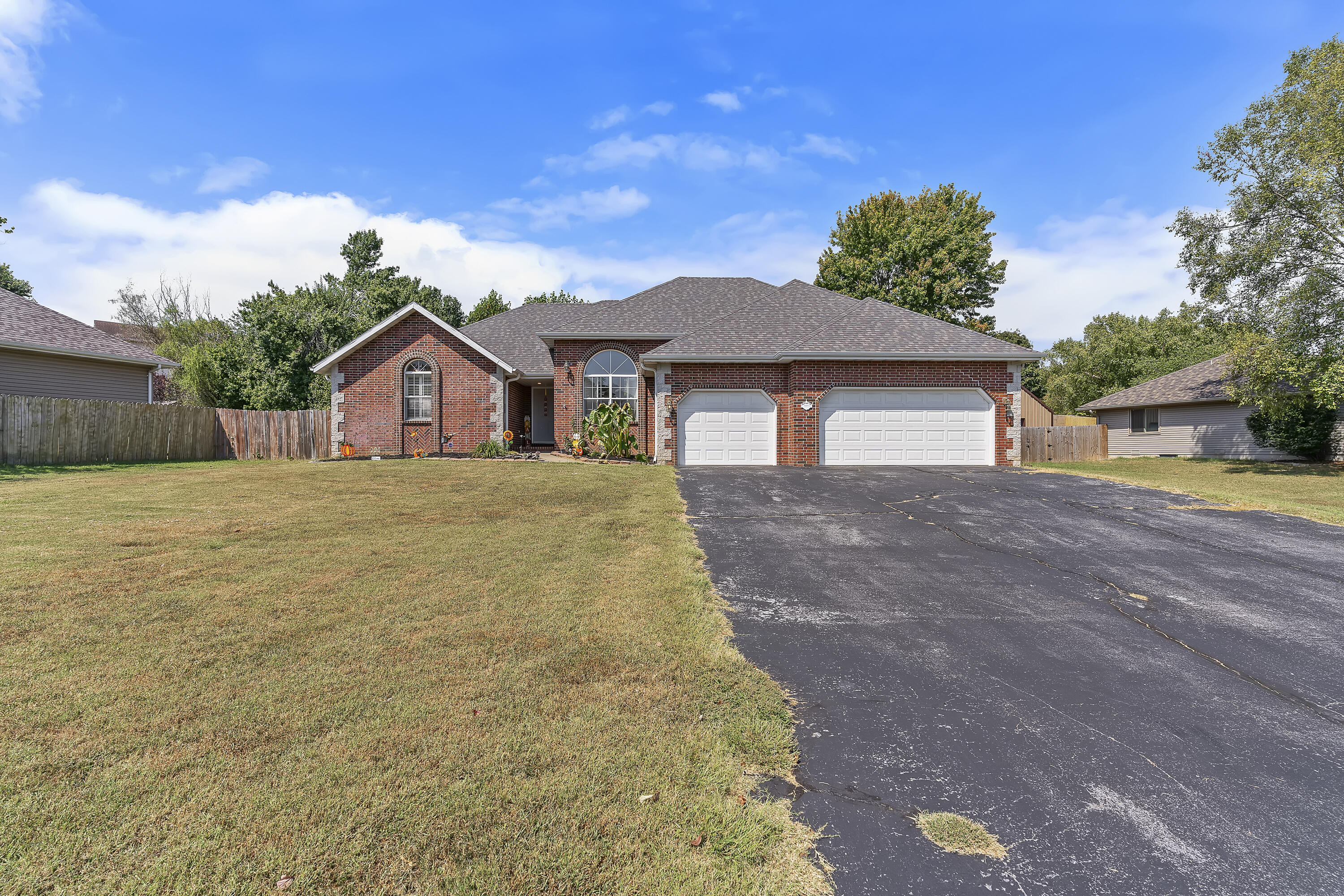 Photo of 2081 N Preakness Drive Nixa MO 65714