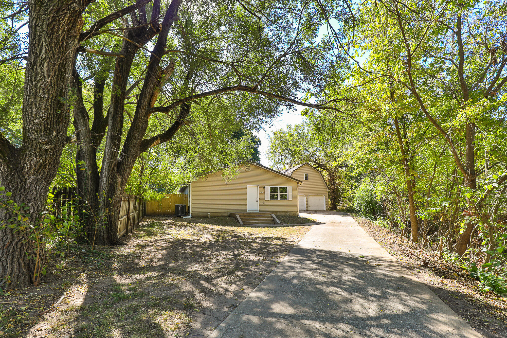 Photo of 1350 W Jackson Street Bolivar MO 65613
