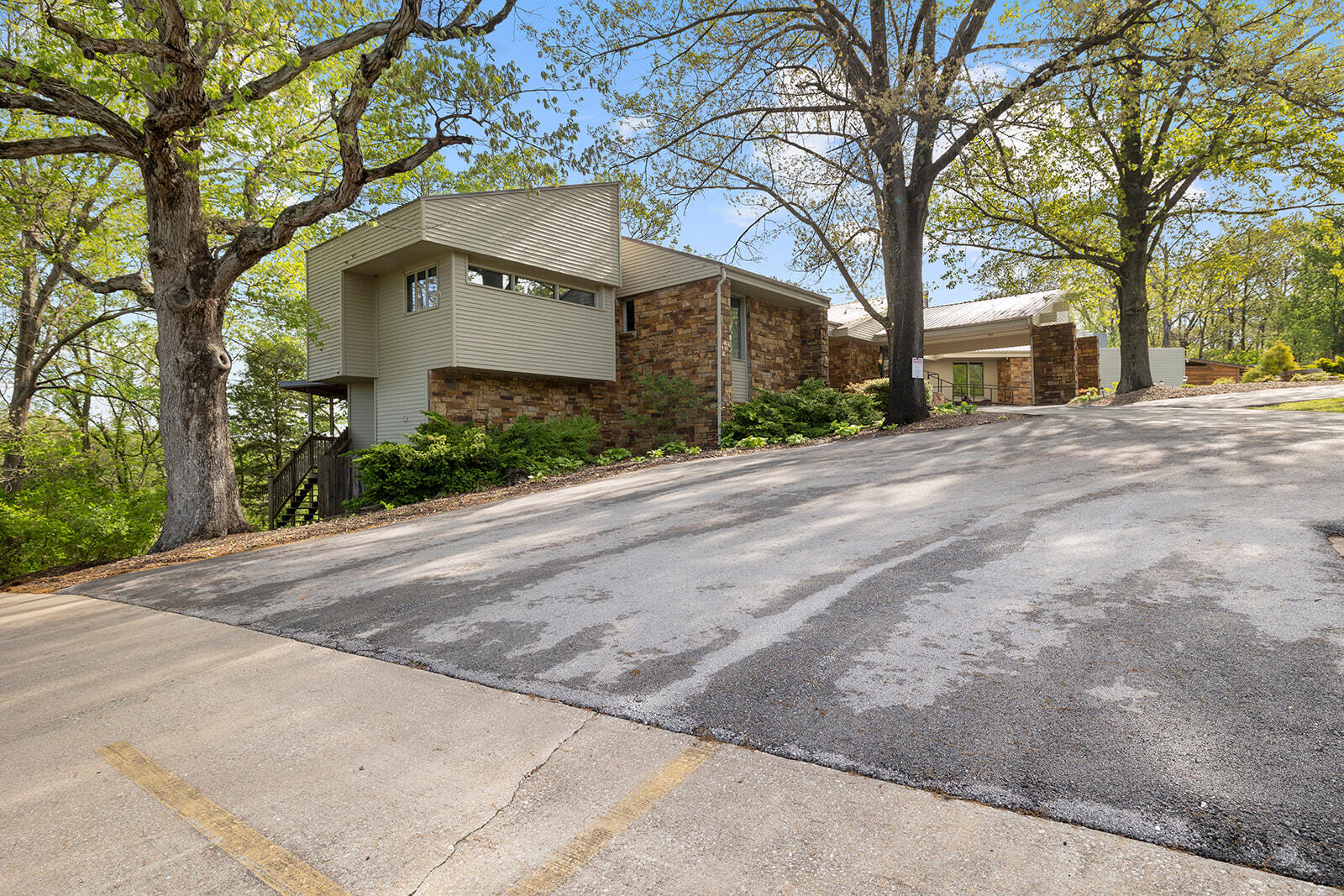 Photo of 381 W Guin Road Nixa MO 65714