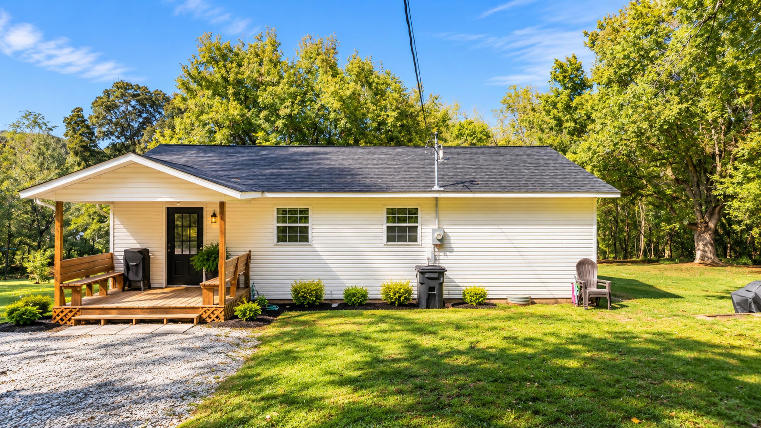 Photo of 64 Lester Street Bakersfield MO 65609