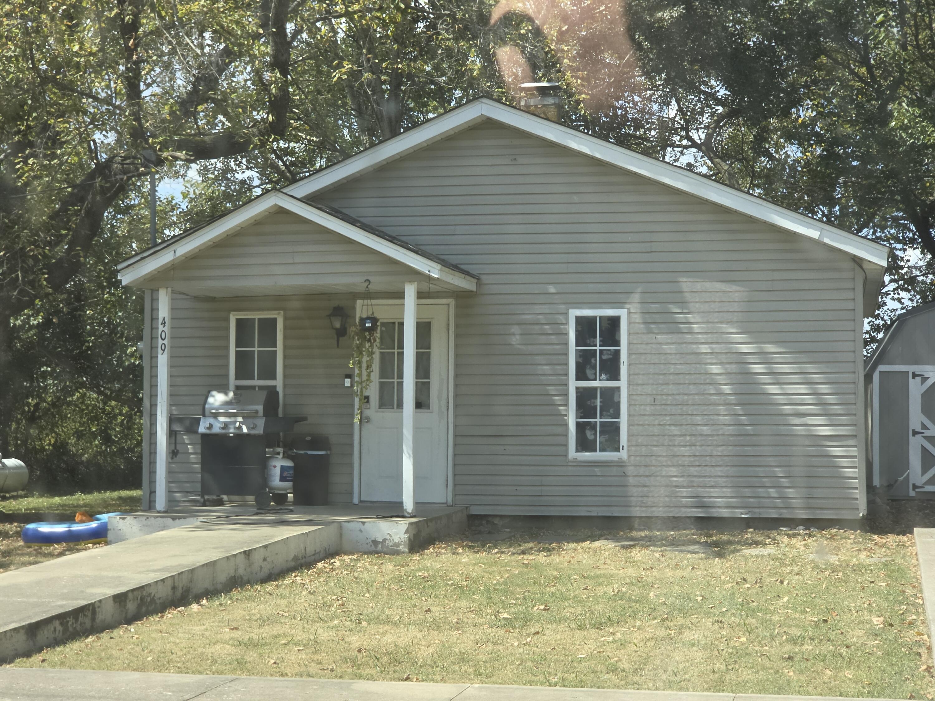 Photo of 409 S Gulf Street Humansville MO 65674