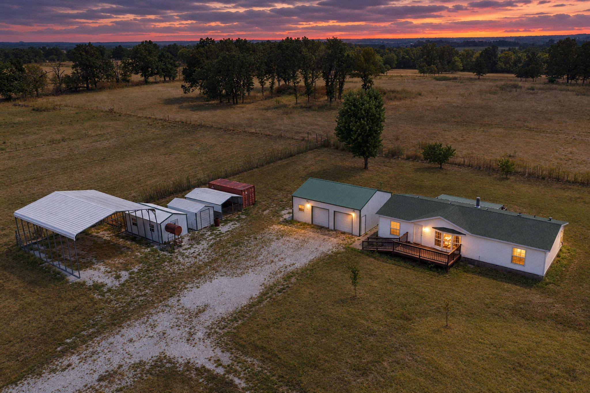 Photo of 575 Lawrence 2075 La Russell MO 64848