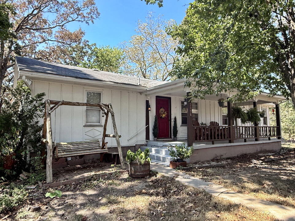 Photo of 2096 S 2500 Road Schell City MO 64783