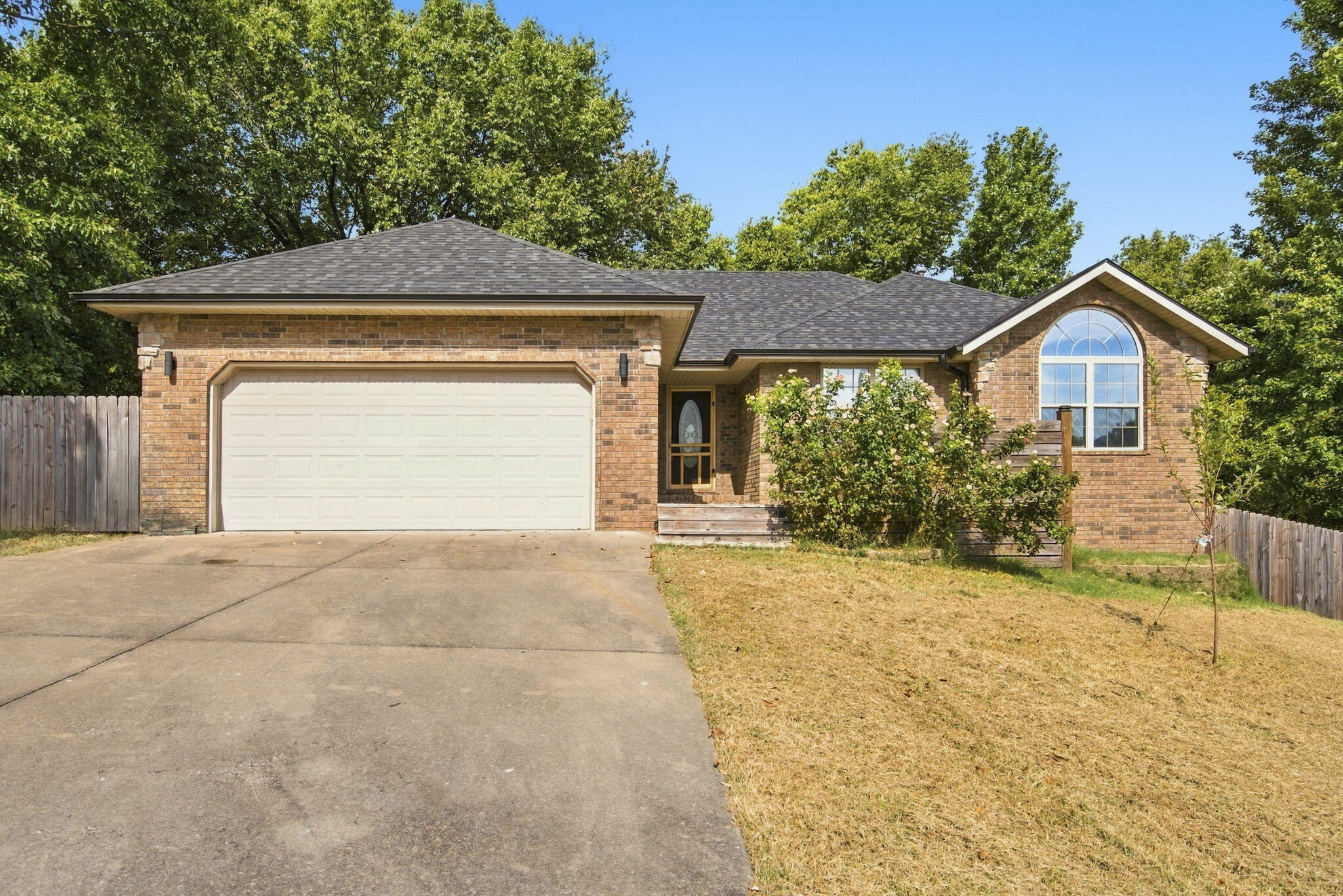Photo of 809 S 14th Avenue Ozark MO 65721
