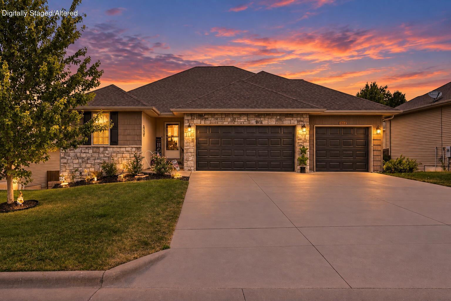 Photo of 1807 E Costa Mesa Court Ozark MO 65721