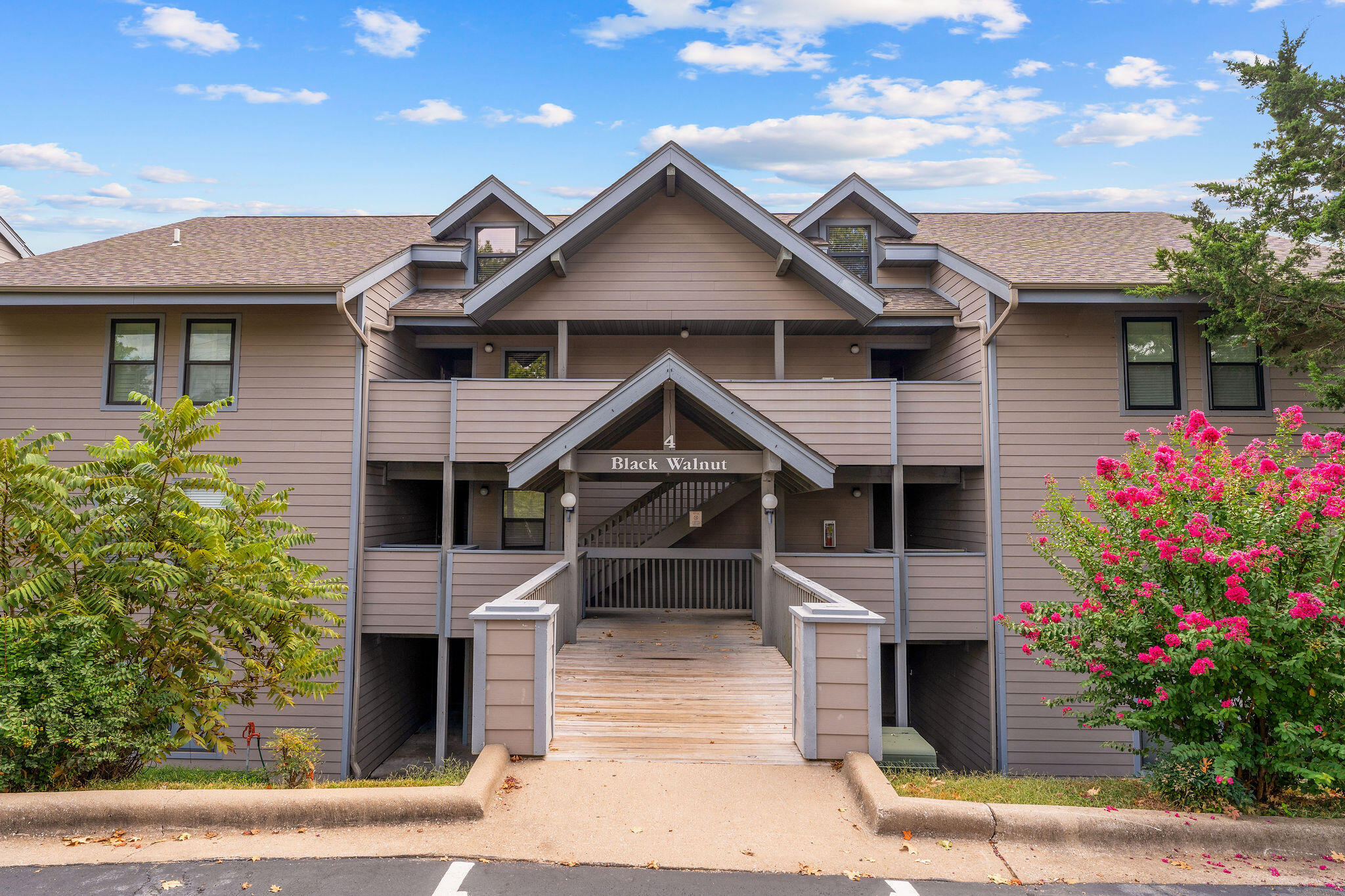 Photo of 4 Treehouse Lane #8 Branson MO 65616