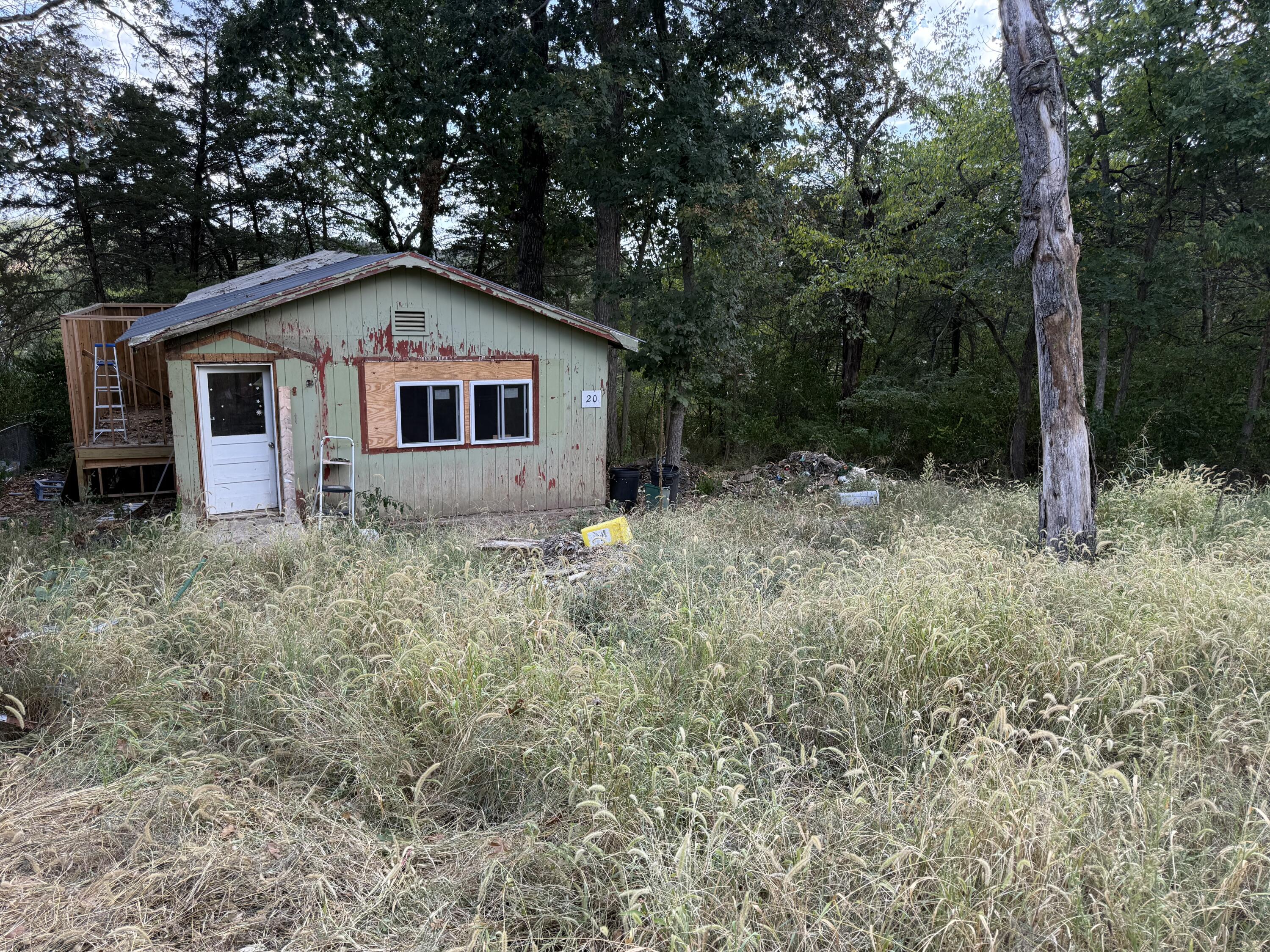 Photo of 20 Dollar Lane Lampe MO 65681