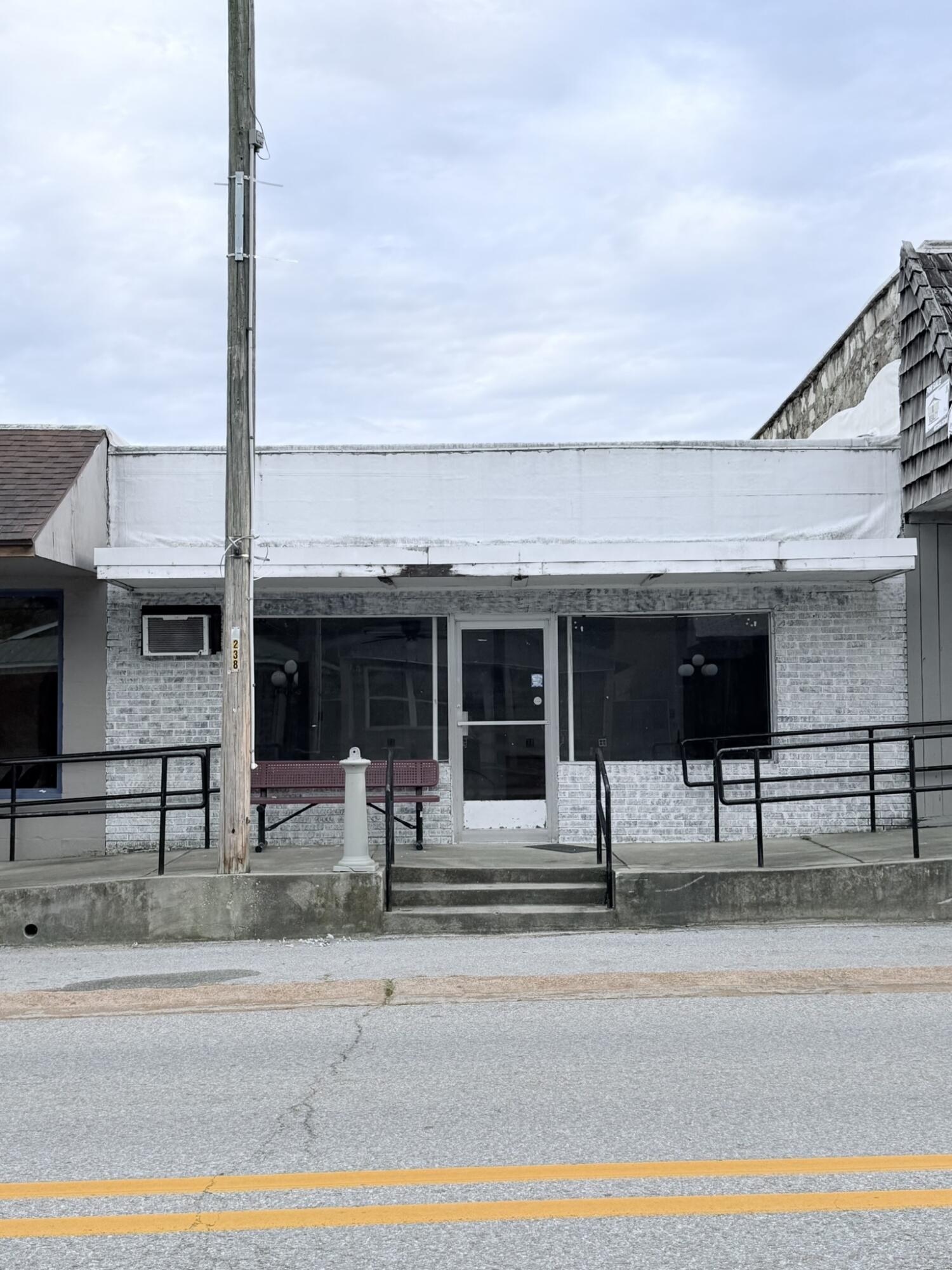 Photo of 238 Main Street Mammoth Spring AR 72554