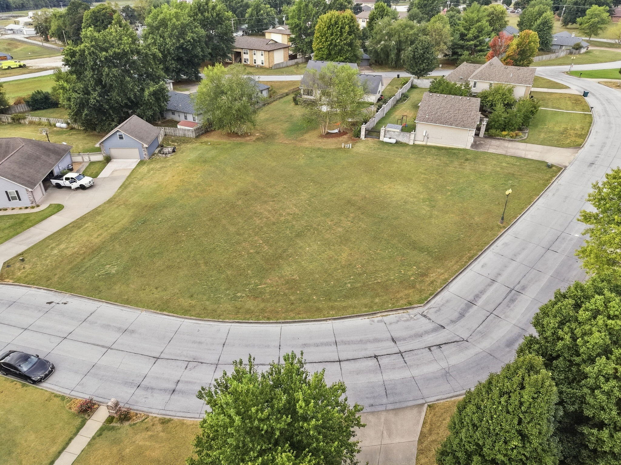 Photo of Lot 11 E Meadow Drive Bolivar MO 65613