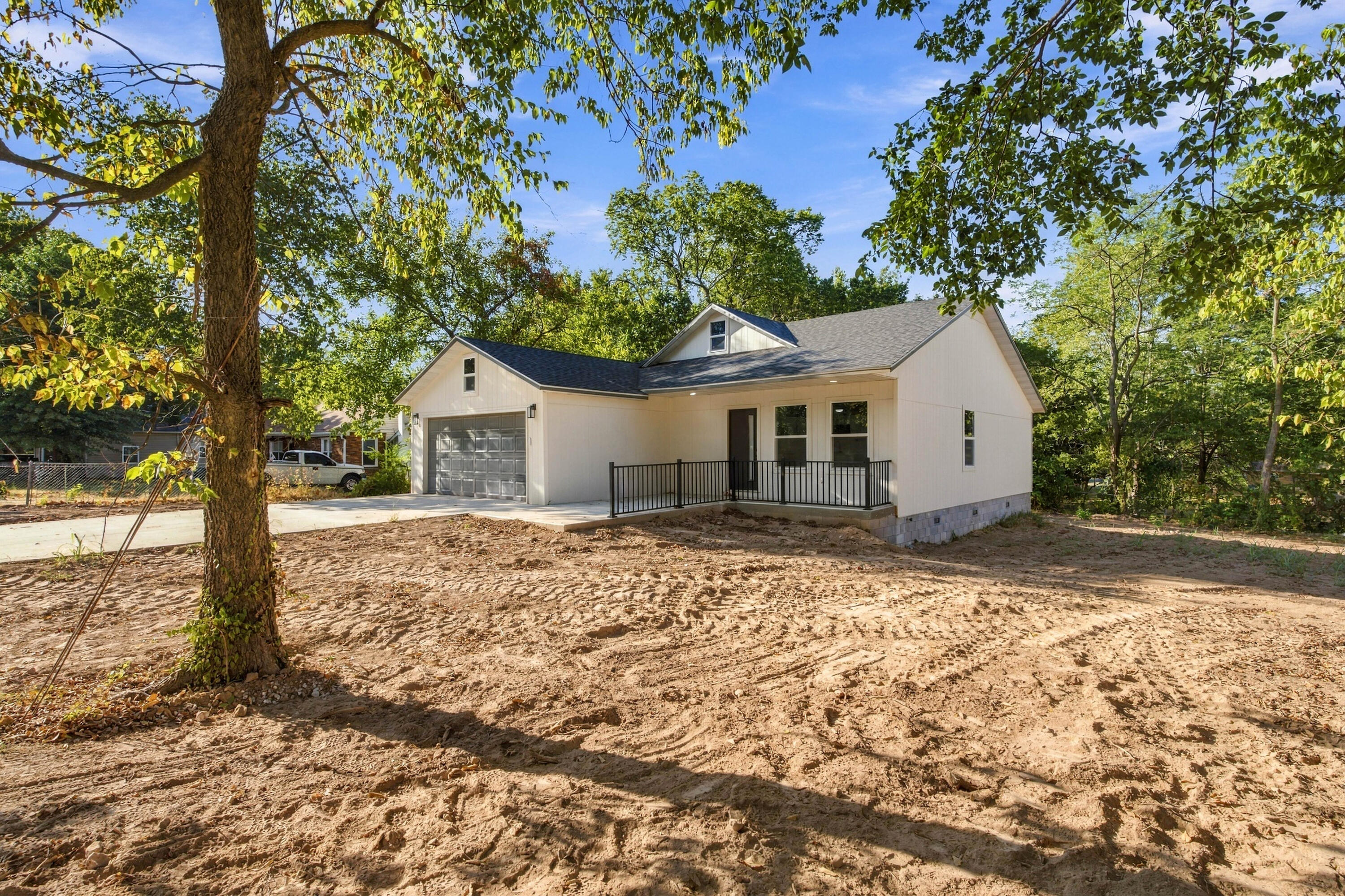Photo of 110 W Park Street Monett MO 65708