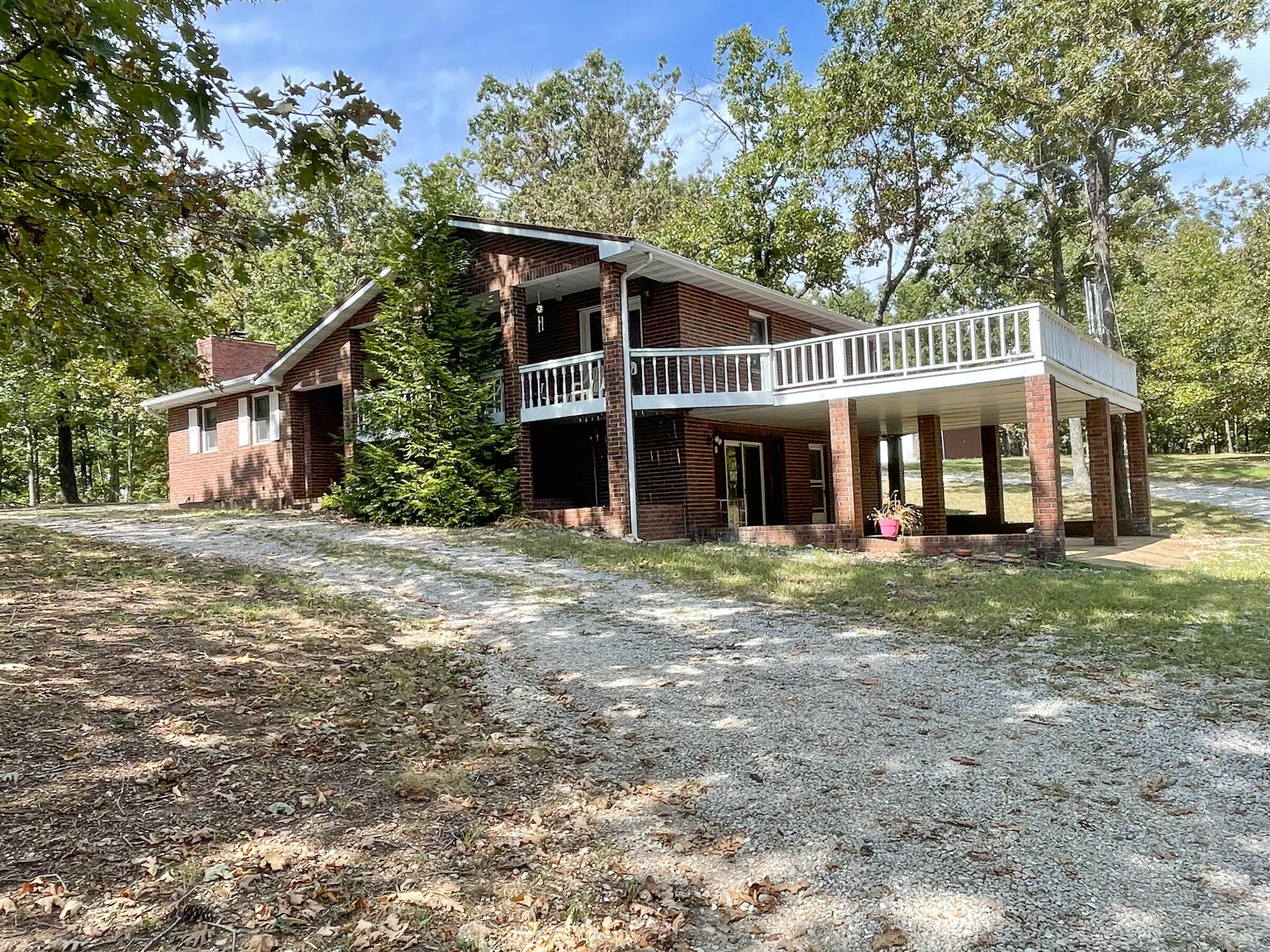 Photo of 1218 Fox Circle Drive Mountain View MO 65548