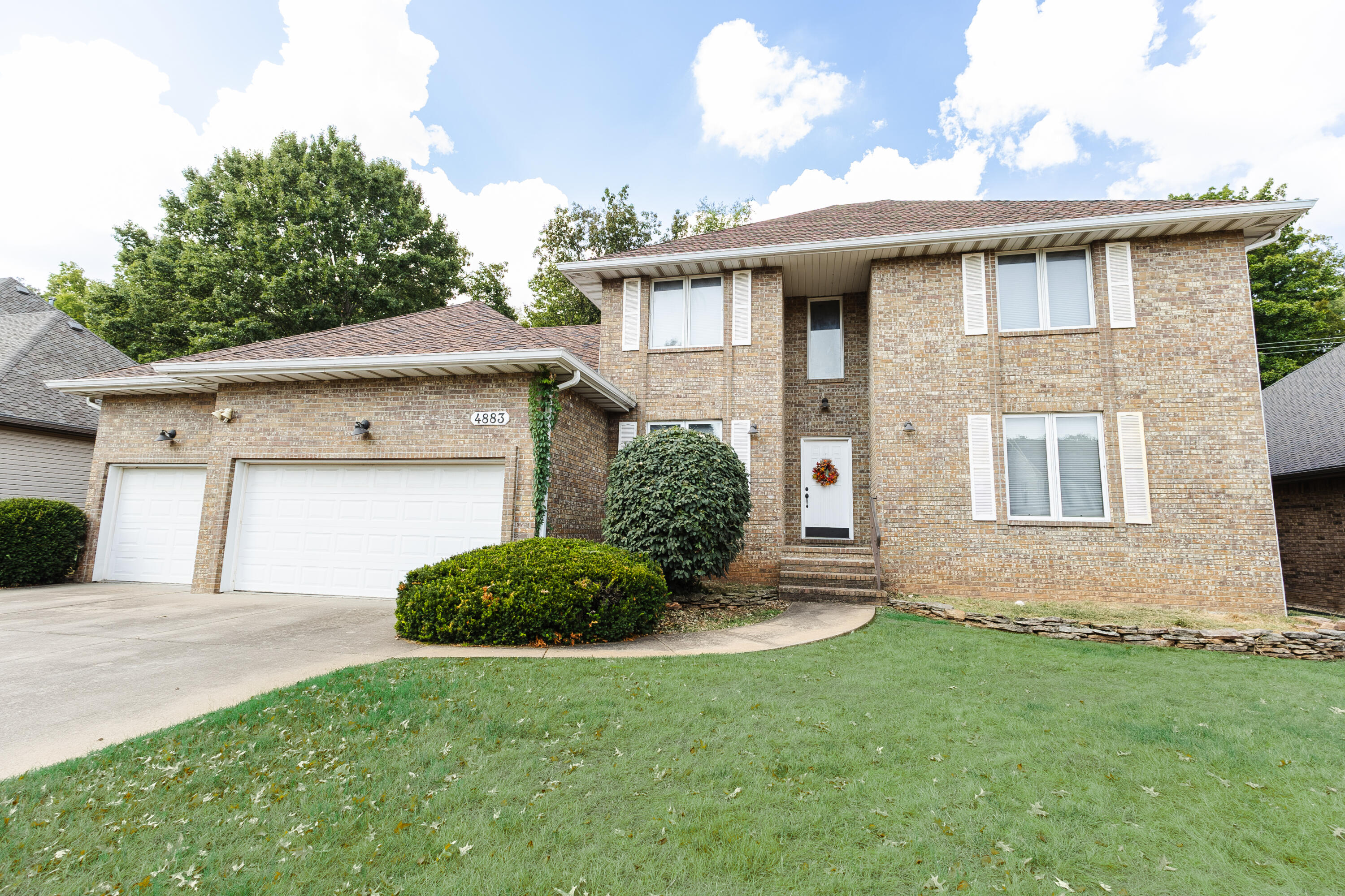 Photo of 4883 S Buckingham Lane Springfield MO 65810