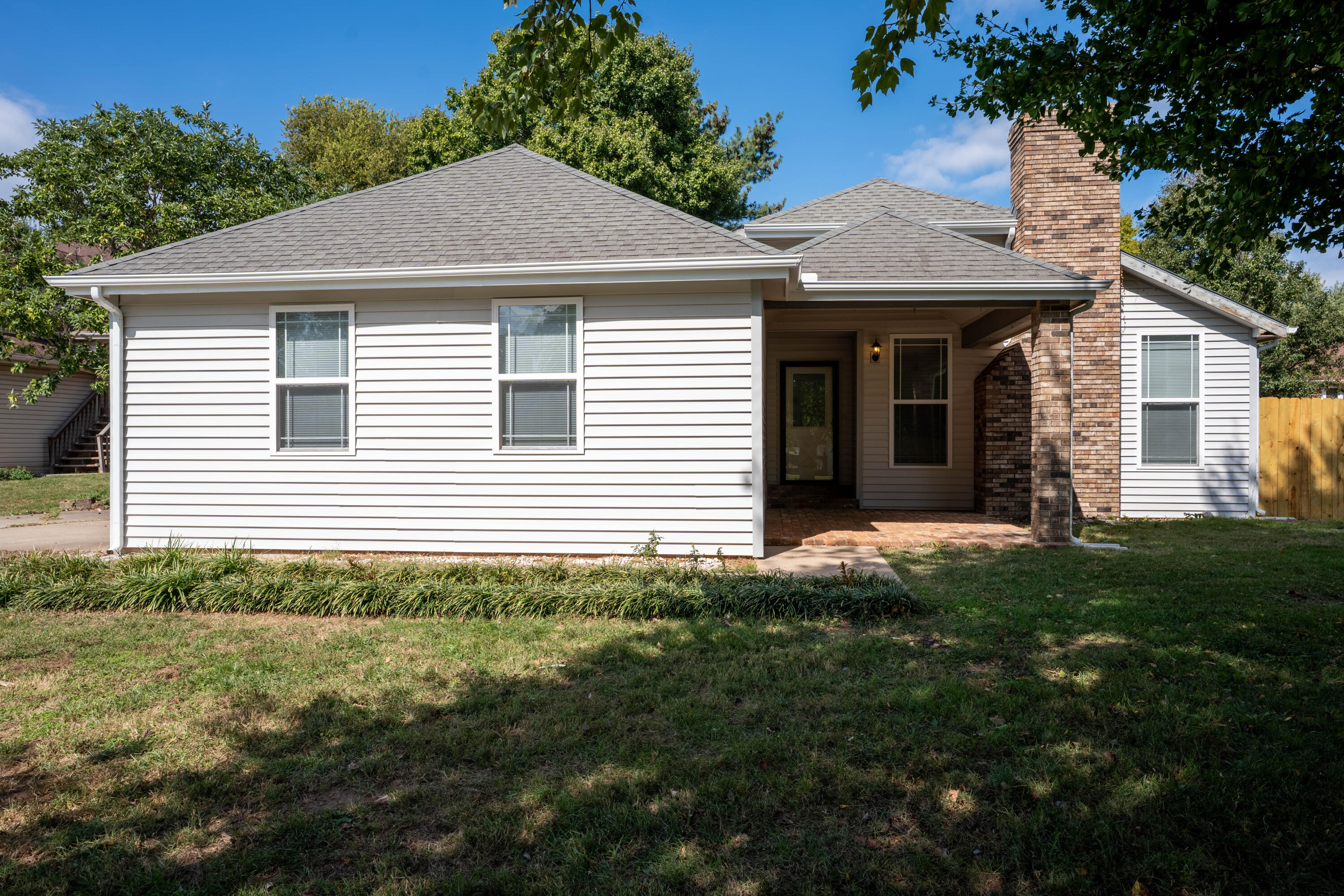 Photo of 4135 E Autumn Court Springfield MO 65802