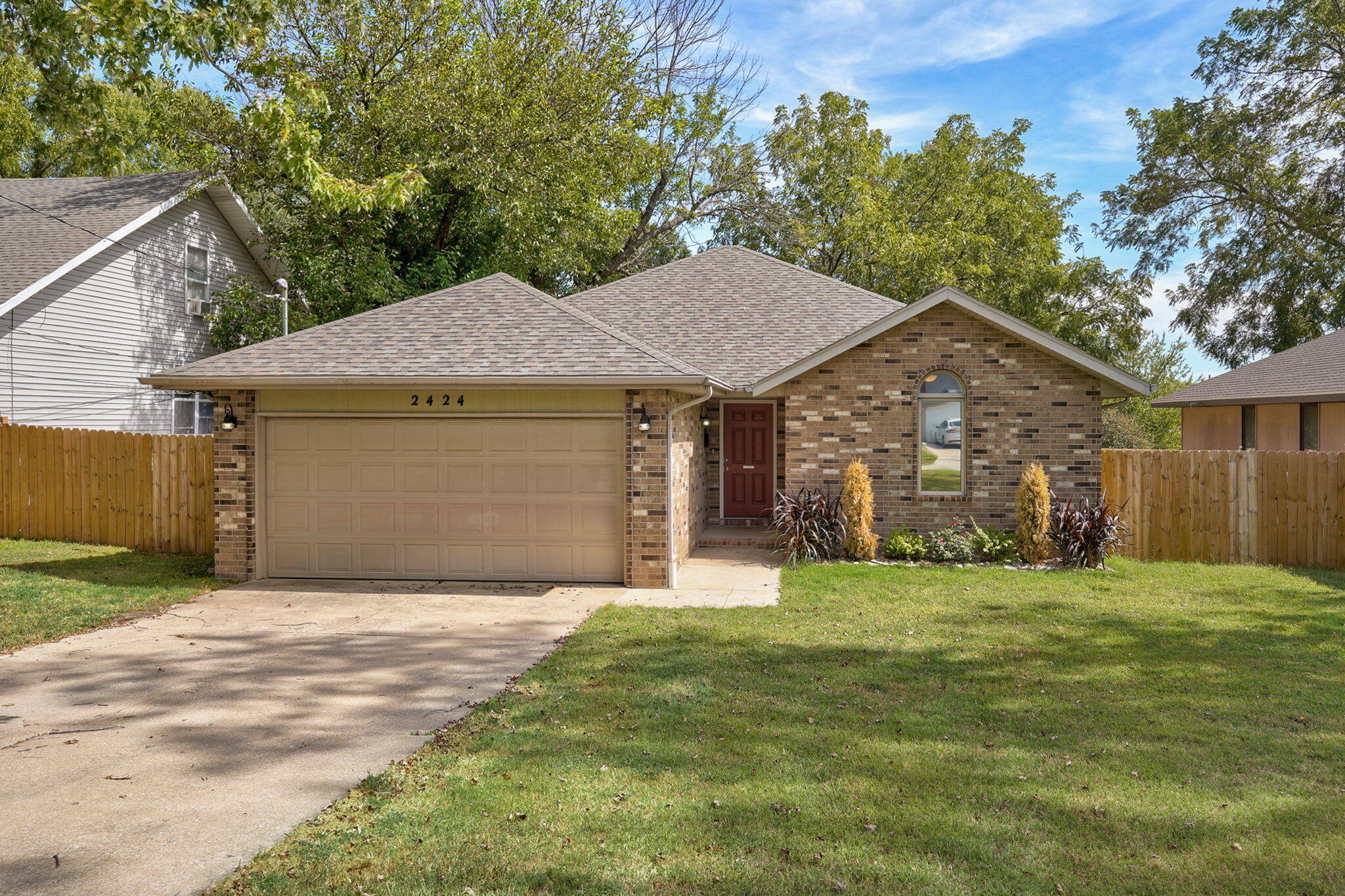 Photo of 2424 N Campbell Avenue Springfield MO 65803