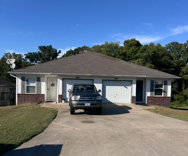 Photo of 1443 W Rainey Street Ozark MO 65721