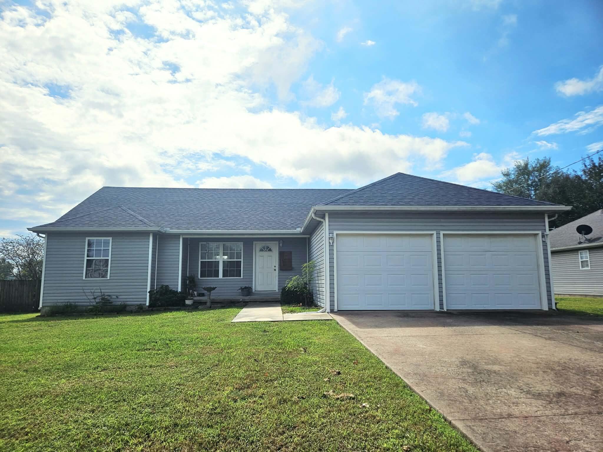 Photo of 524 E Yale Street Liberal MO 64762