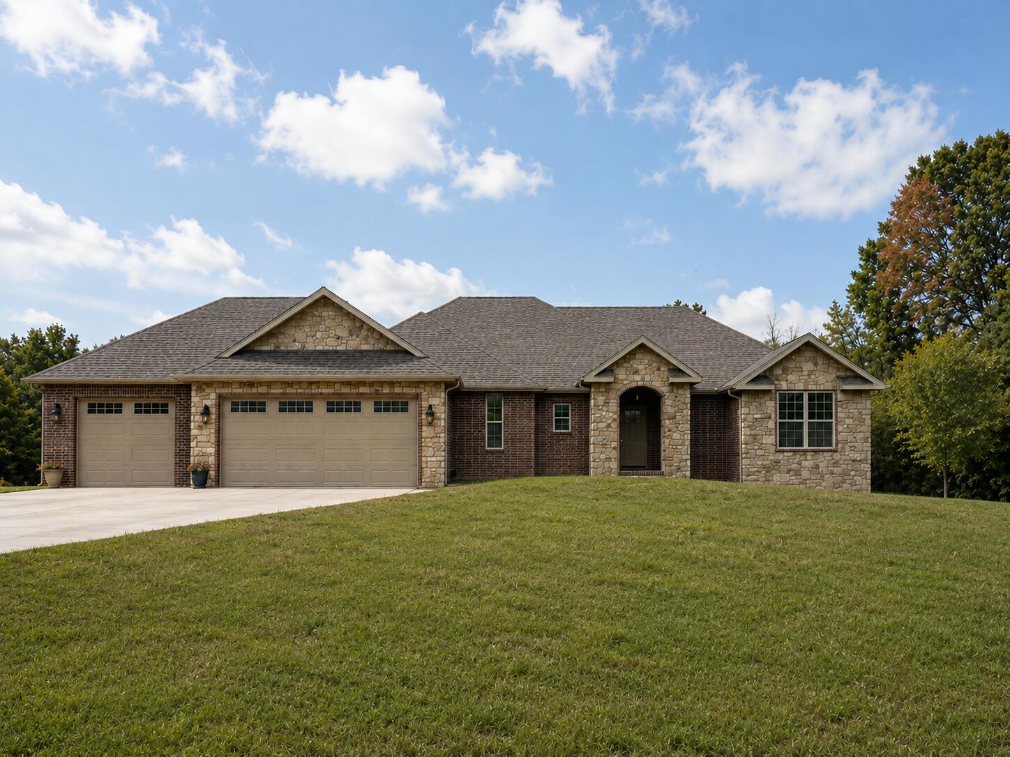 Photo of 235 Sandy Forest Lane Clever MO 65631