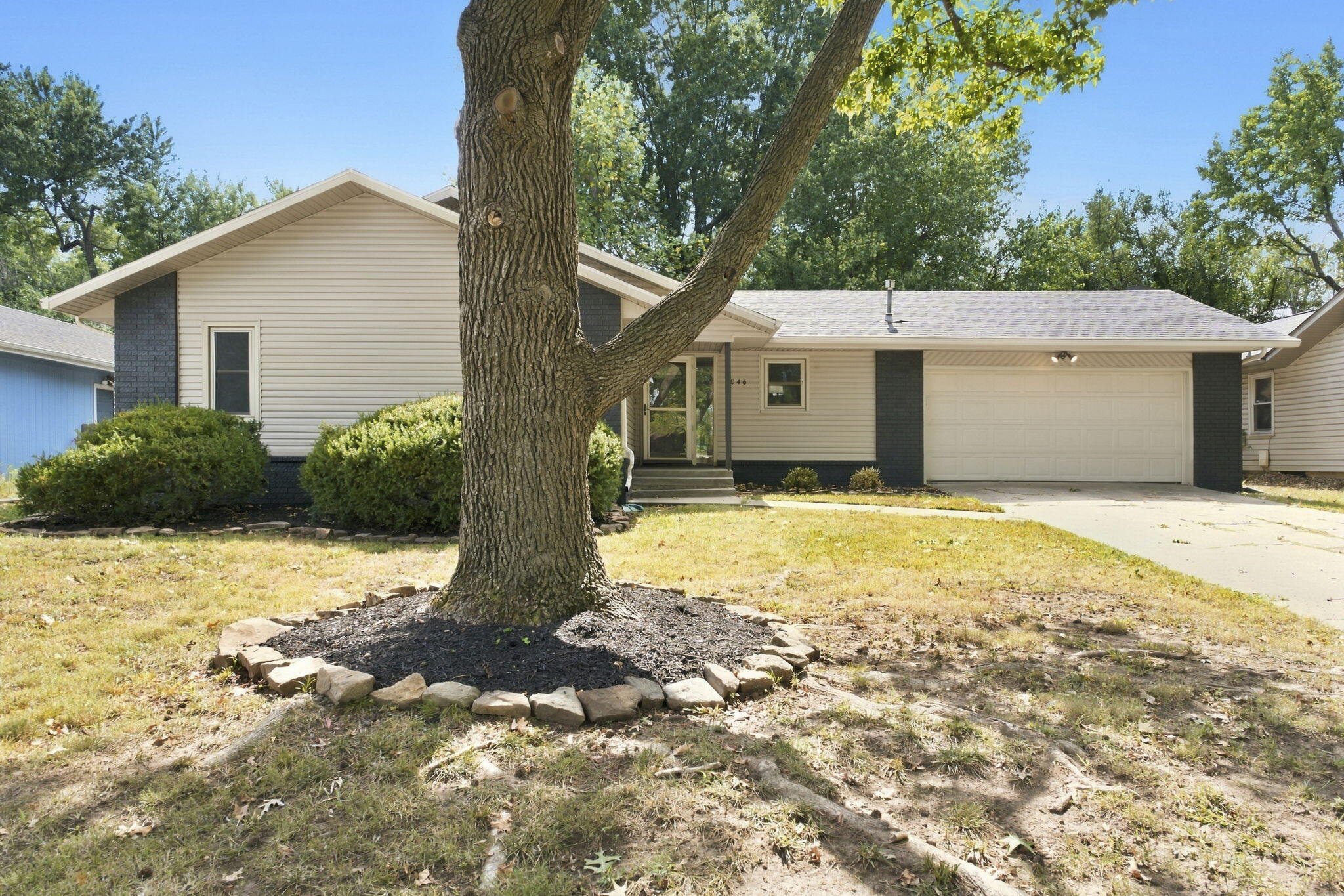 Photo of 3046 W Countryside Drive Springfield MO 65807