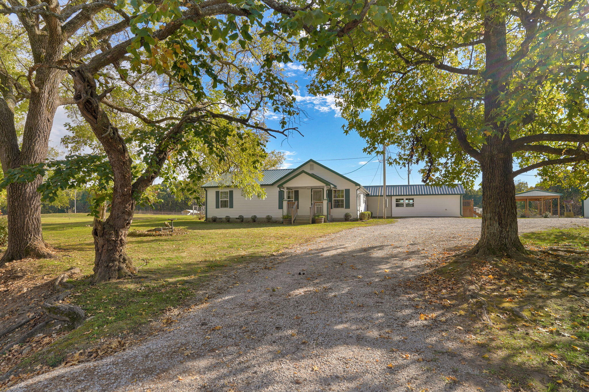 Photo of 11975 State Highway C Monett MO 65708