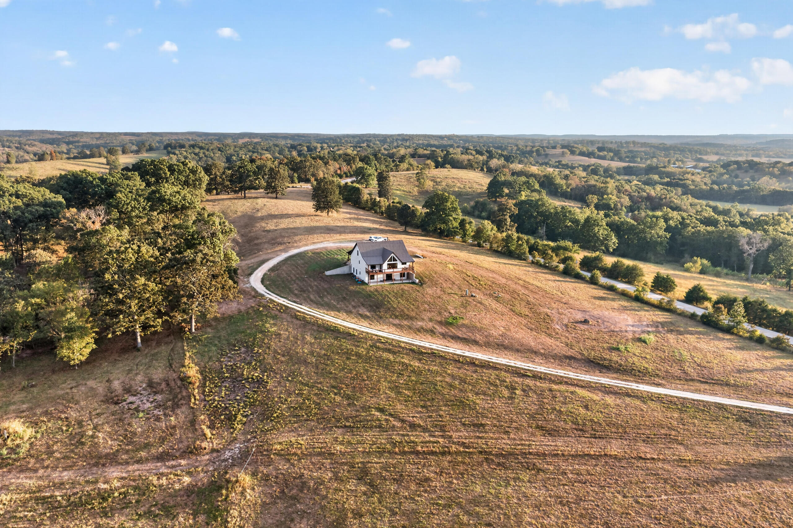 Photo of 5460 State Highway Y Hartville MO 65667