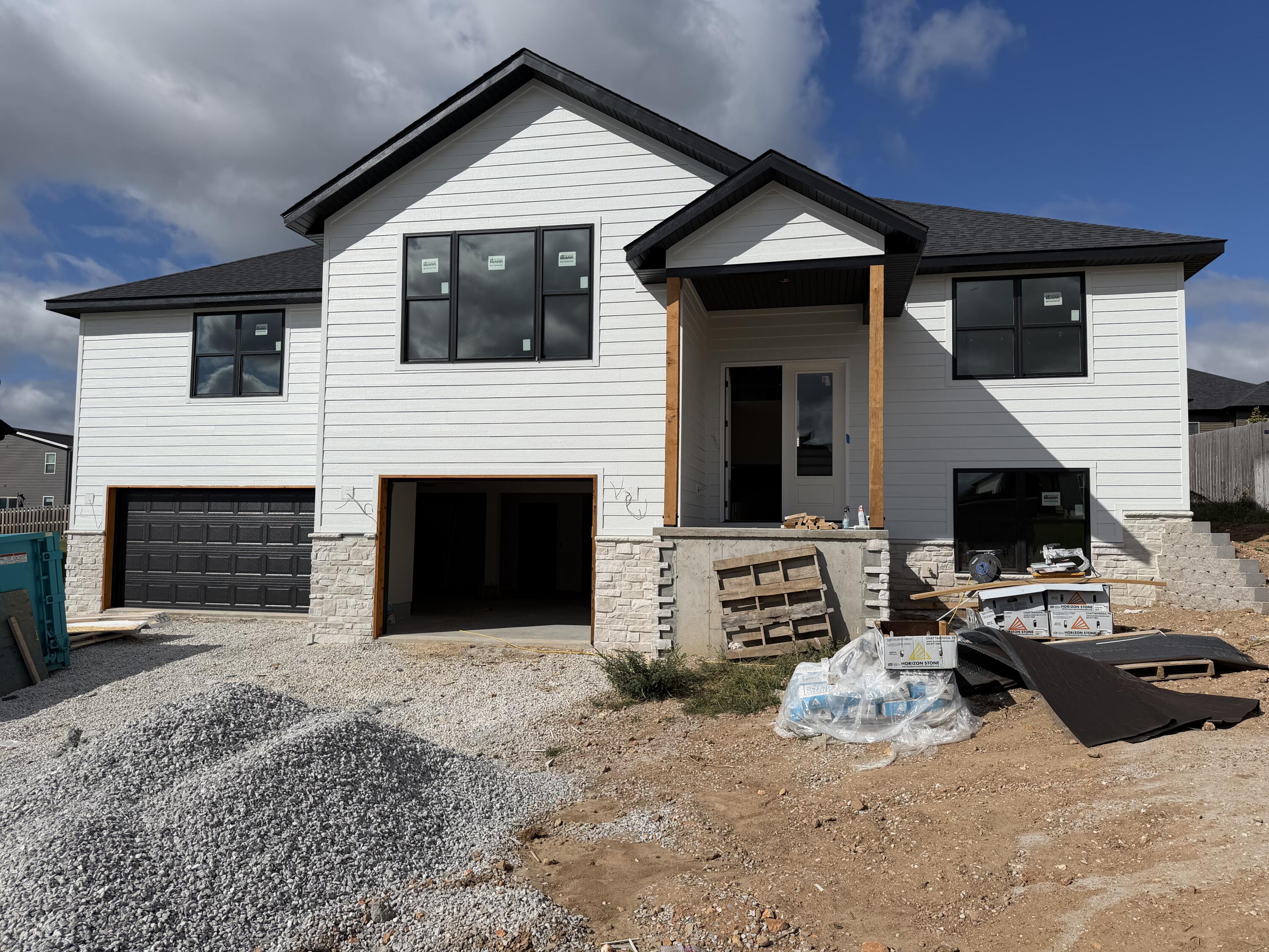 Photo of 2505 W Pigeon Drive Ozark MO 65721