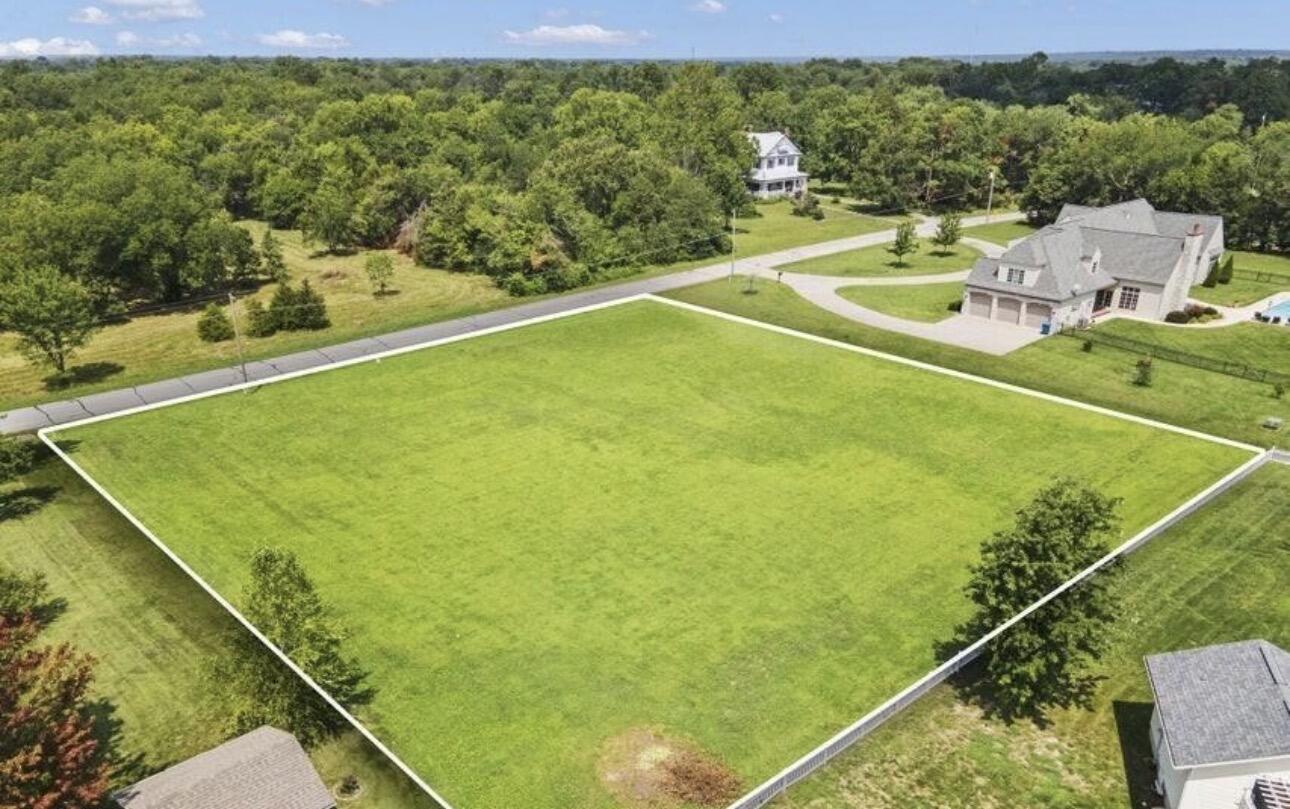 Photo of 1454 S Country Club Road Carthage MO 64836