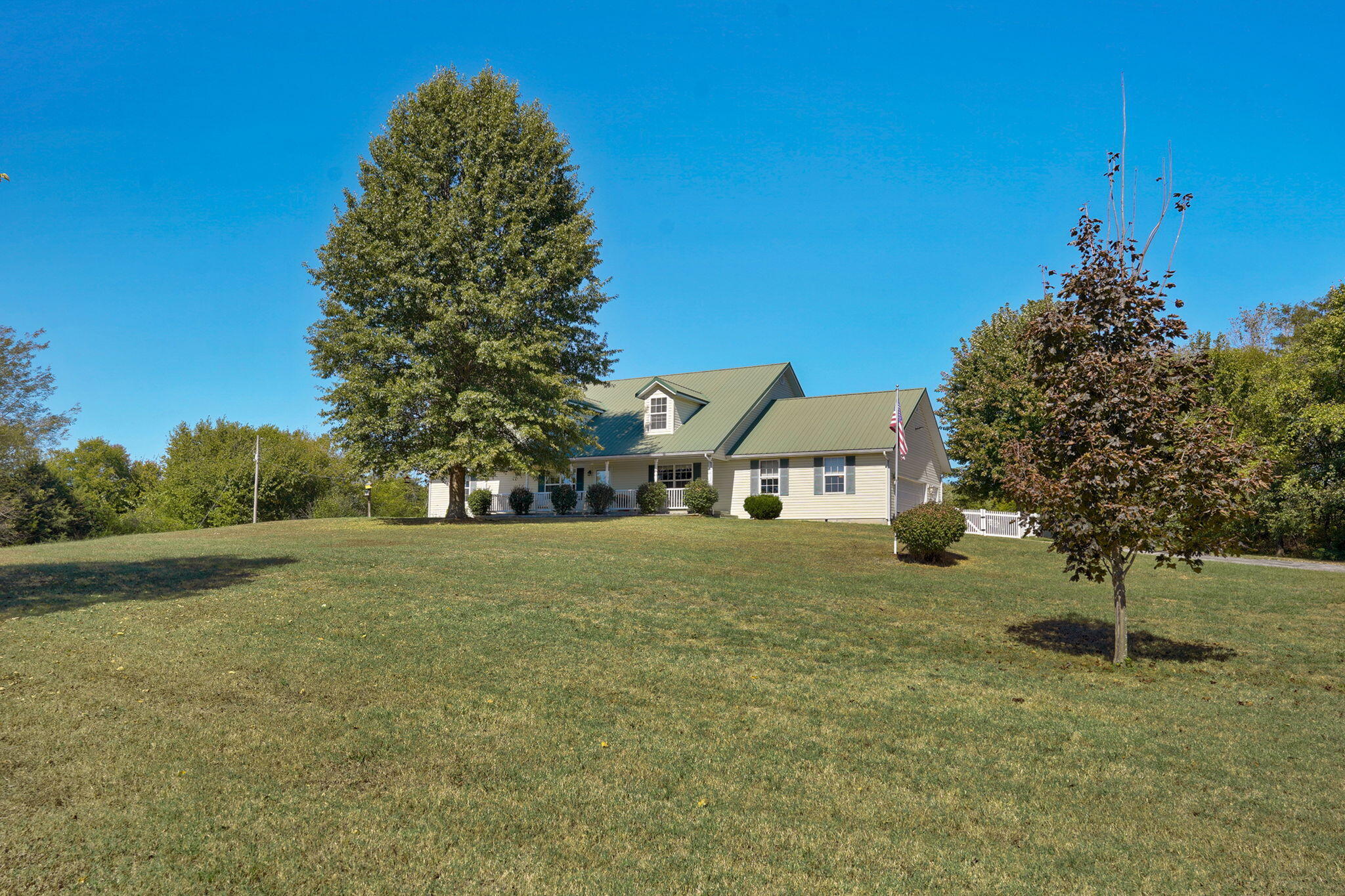 Photo of 1519 E 515th Road Brighton MO 65617