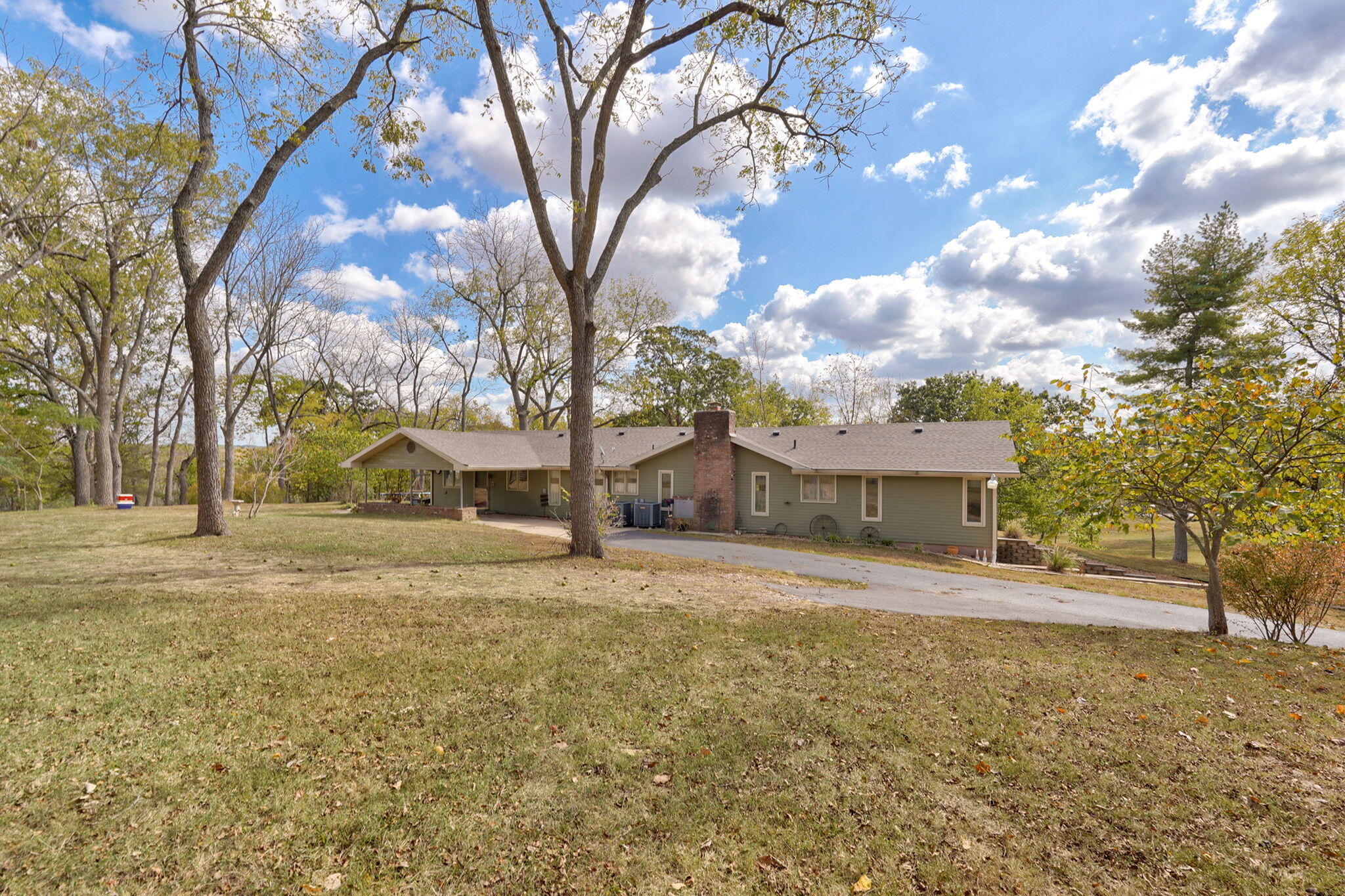 Photo of 4005 W Farm Road 6 Brighton MO 65617