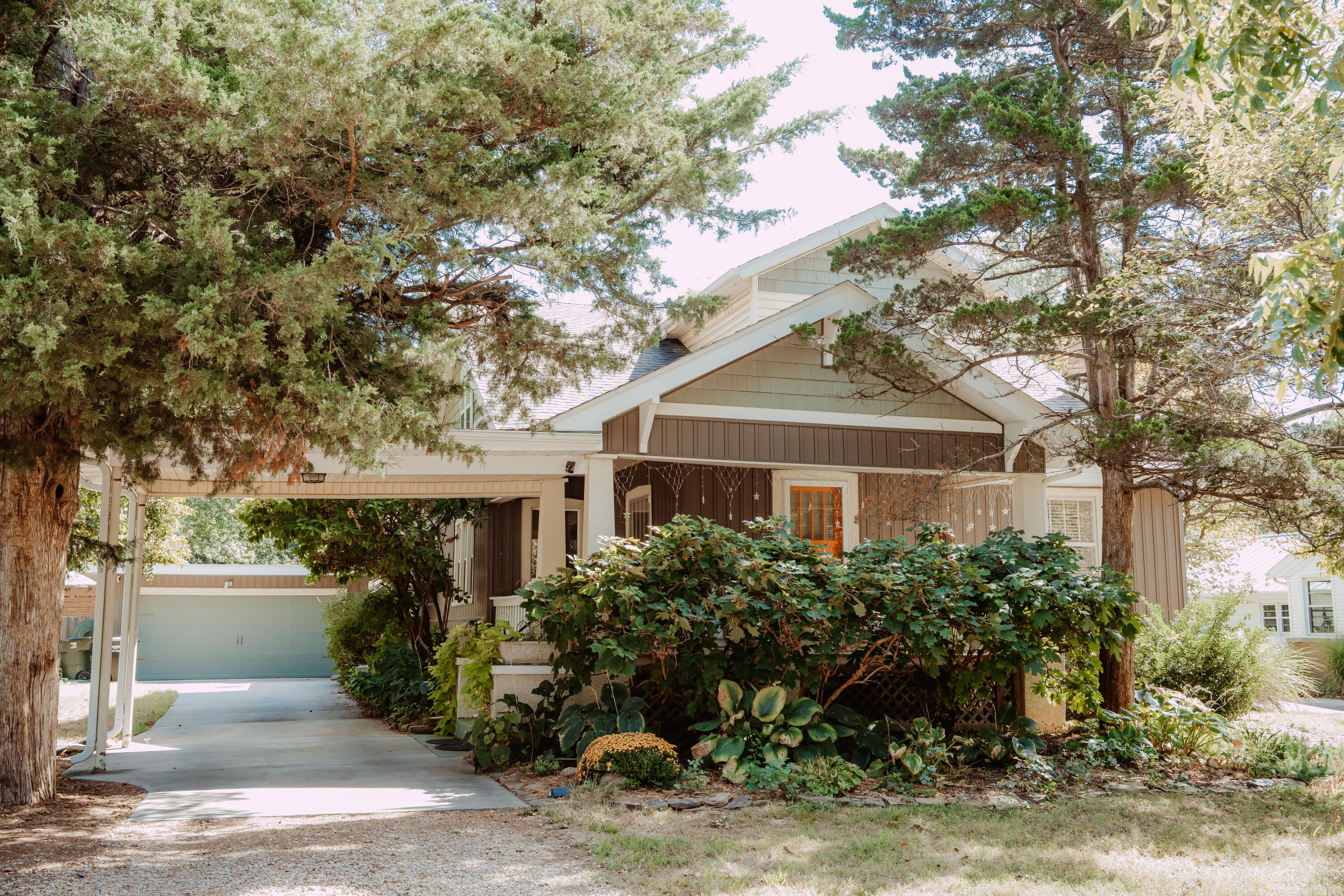 Photo of 1942 S Holland Avenue Springfield MO 65807