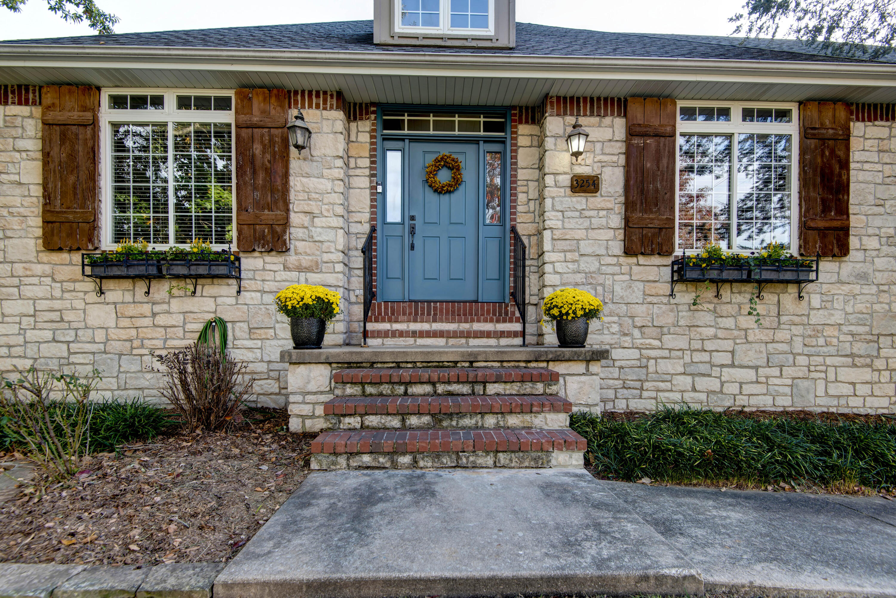 Photo of 3254 S Bedford Avenue Springfield MO 65809