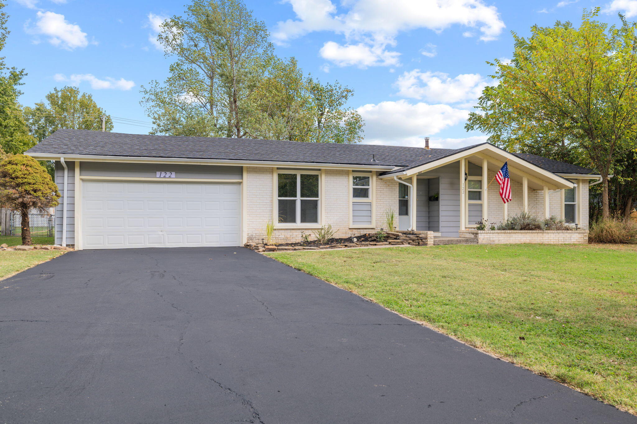 Photo of 122 S Magnolia Avenue Republic MO 65738